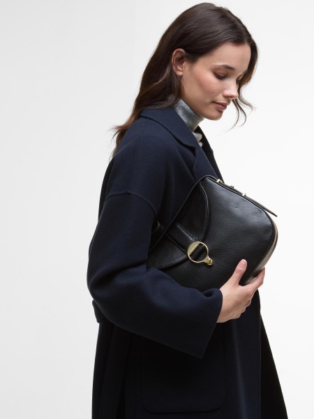 Alder Leather Shoulder Bag Alder Leather Shoulder Bag