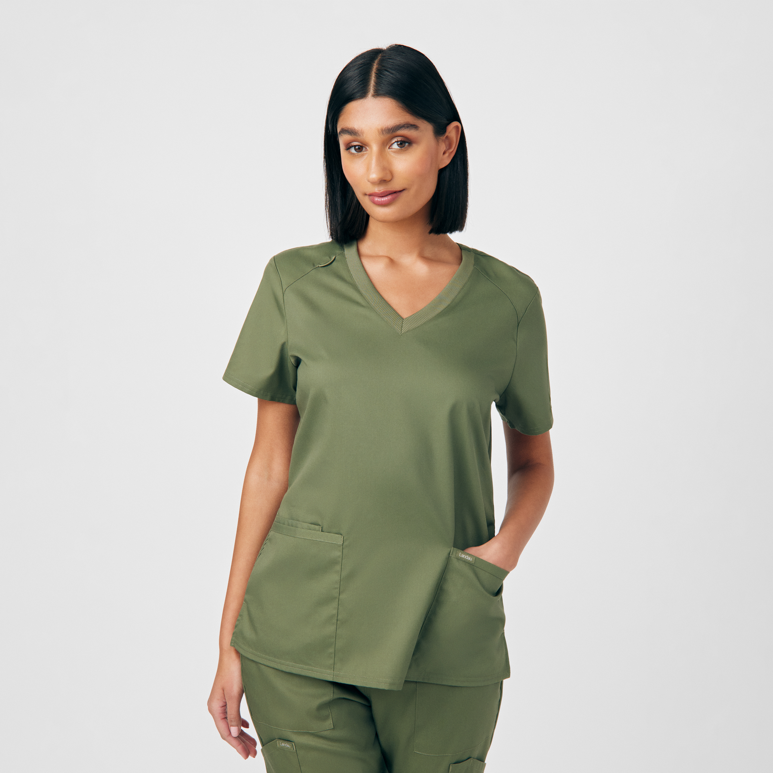 Landau ProFlex LT105 Women&#8216;s Breathable Fade Resistant 3-Pocket Comfort Stretch Scrub Top-Landau