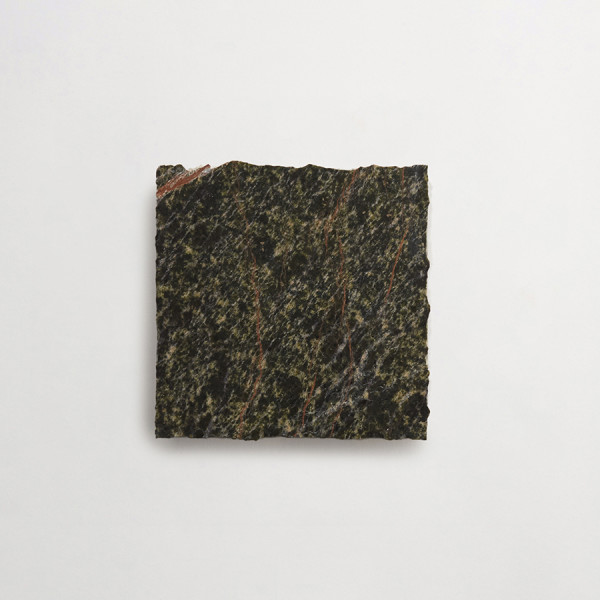 lapidary: marzelij | classique petit | galician green | honed 