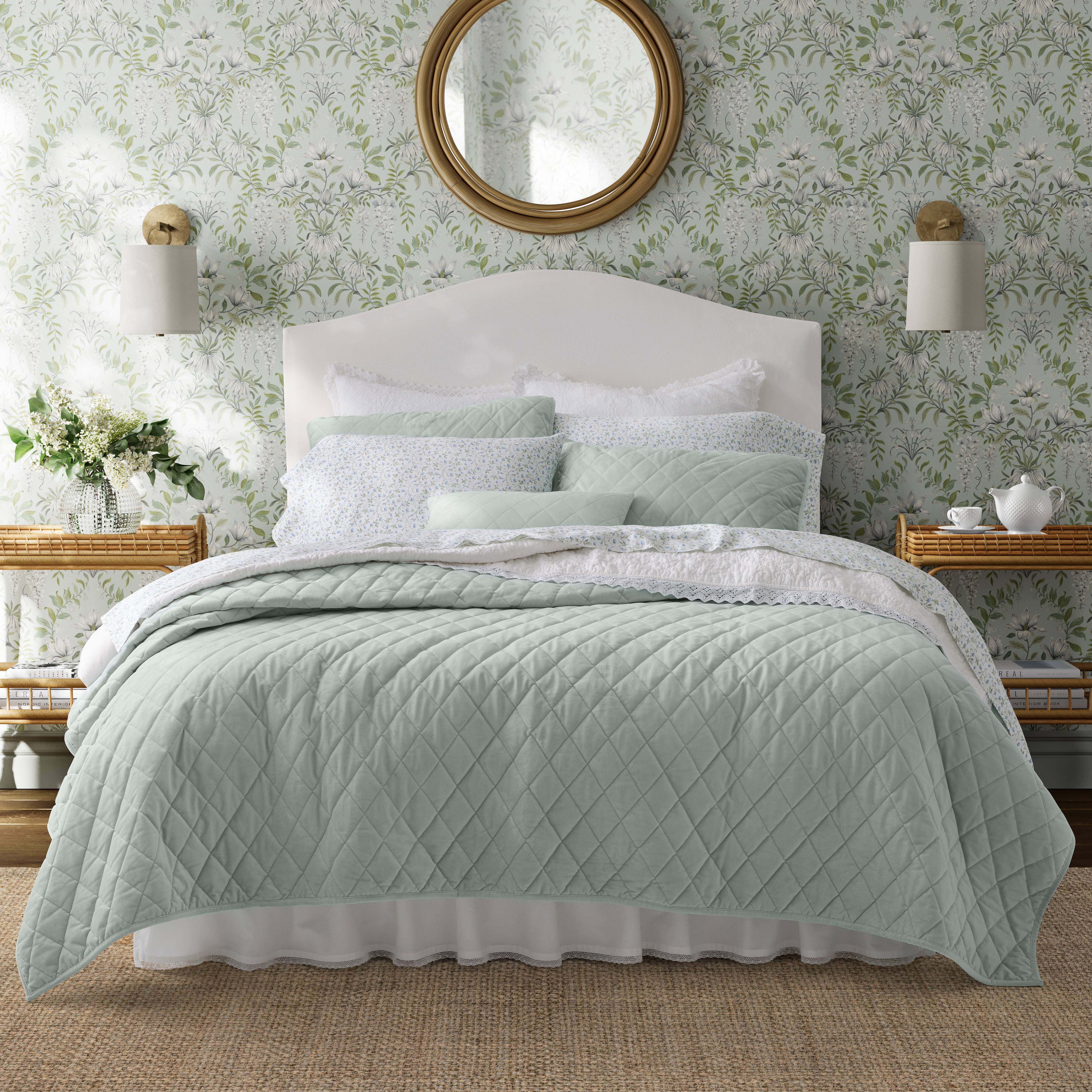 Laura Ashley Velvet Quilt-Sham Multi-Piece Sets (Solid Diamond Stitch-Green) - Picture 8 of 15