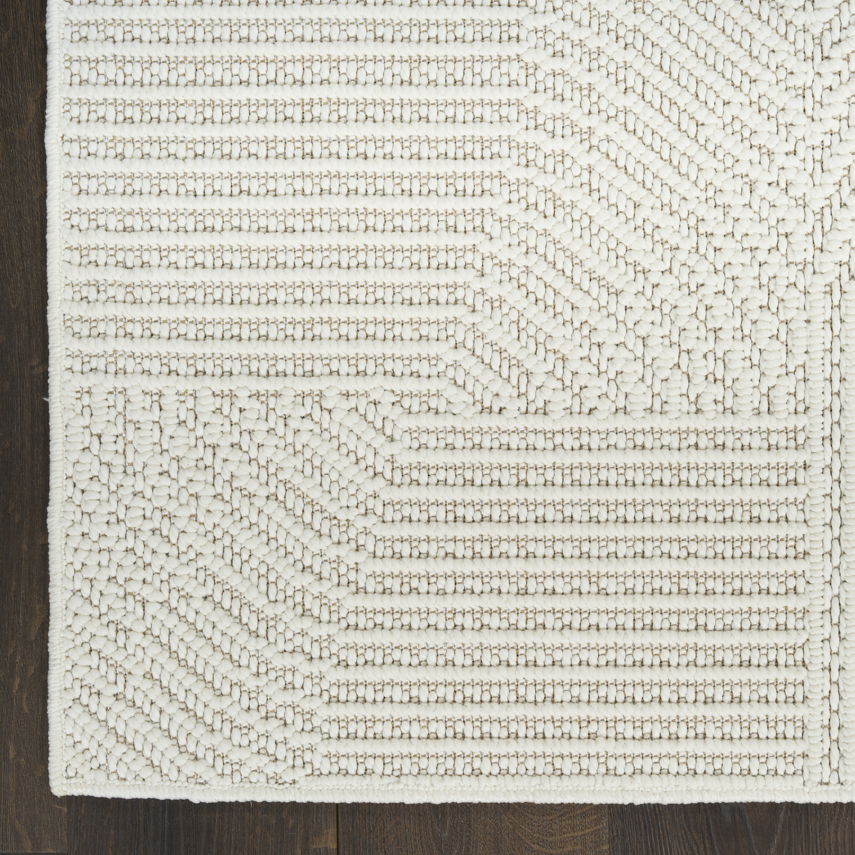 Nourison Natural Texture 2'2" x 3'9" Ivory Modern Indoor Rug