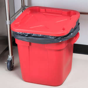 Rubbermaid Commercial, BRUTE, Square, Resin, 28 gal, Red, Receptacle Lid