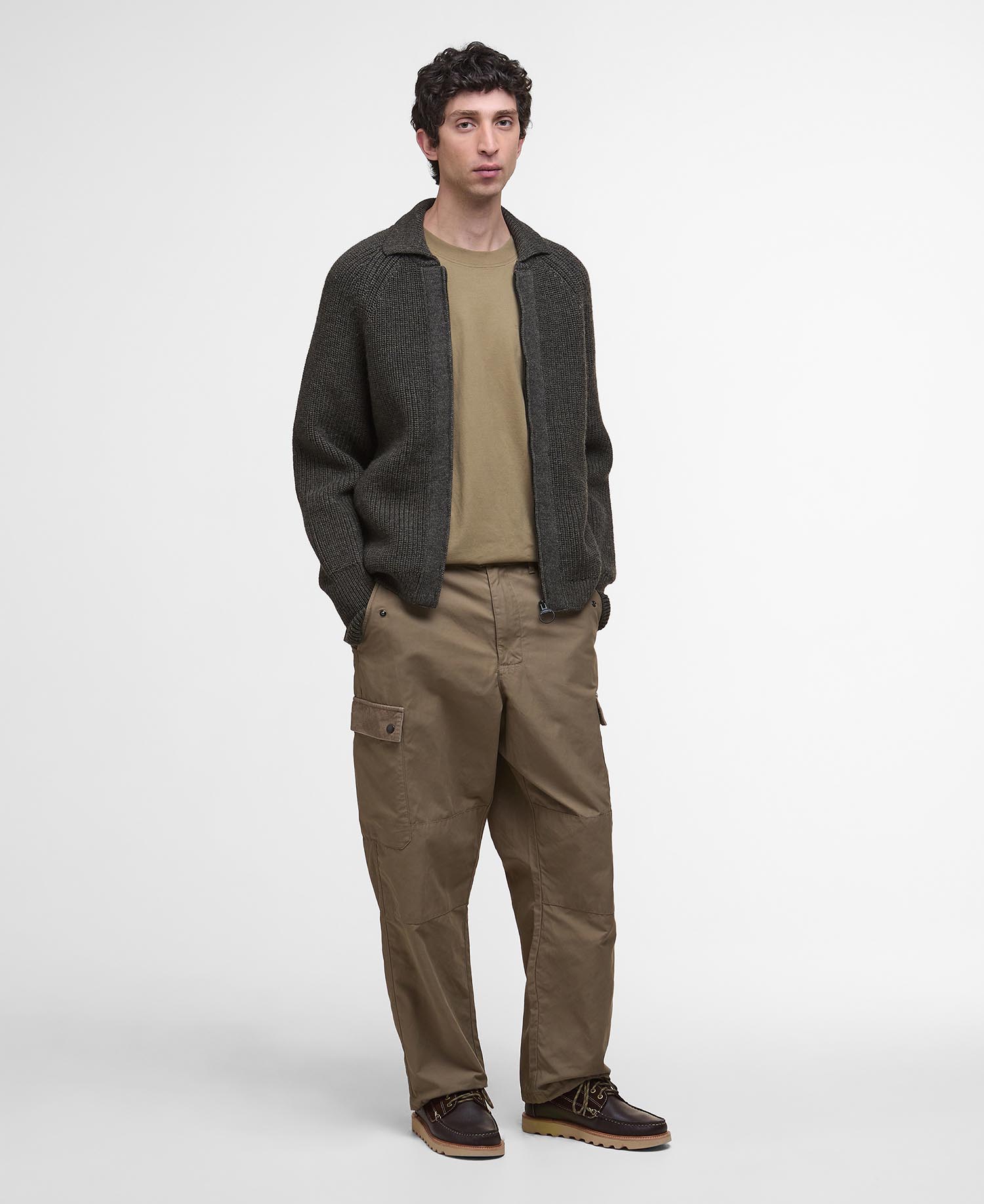 Cardigan lavorato con chiusura a zip Garthman image number 1