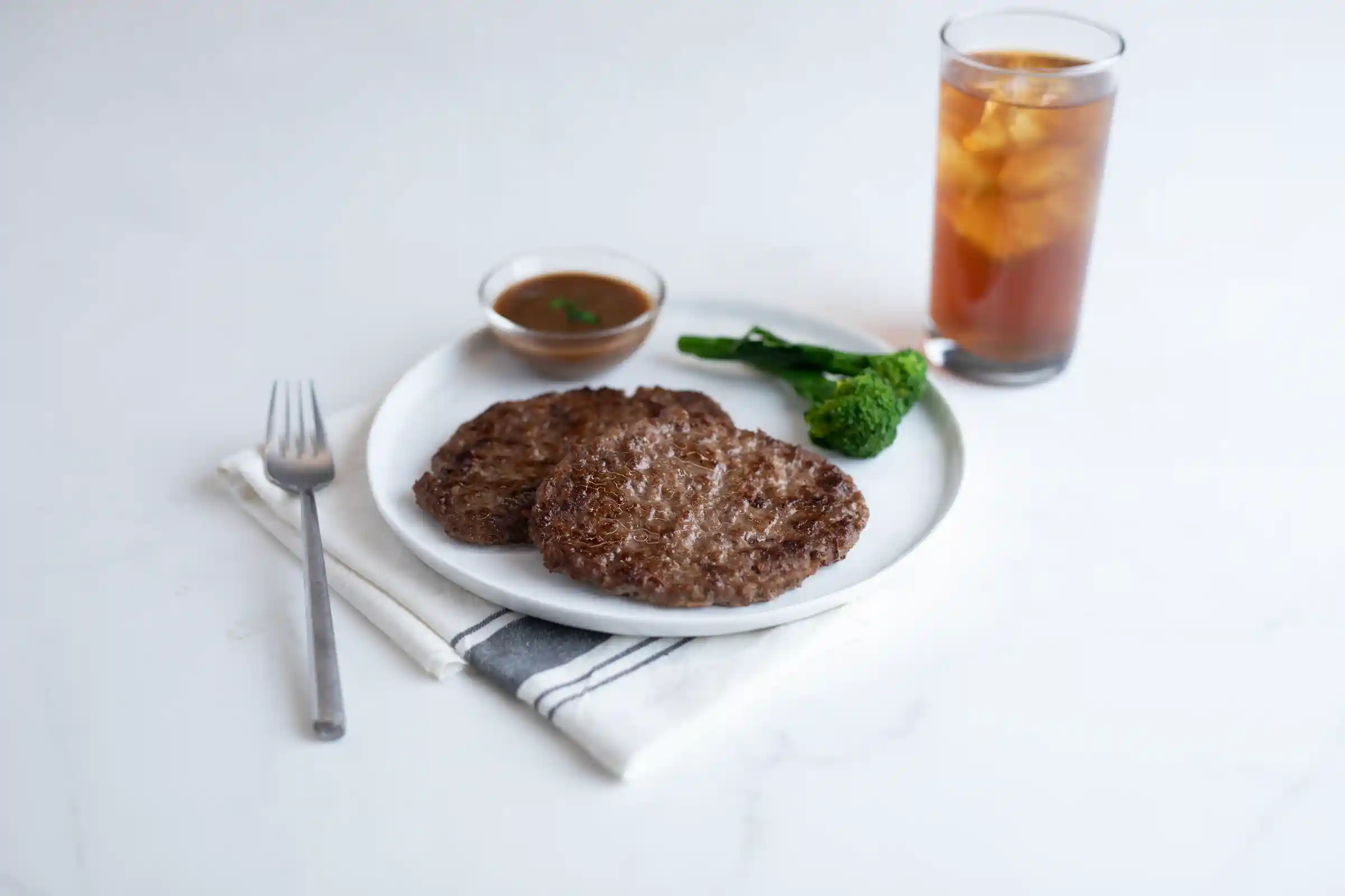 AdvancePierre™ Chopped Cubed Beef Steak 4 oz.https://images.salsify.com/image/upload/s--UXi7LkZJ--/q_25/a9jtf18hwfxvipx110id.webp