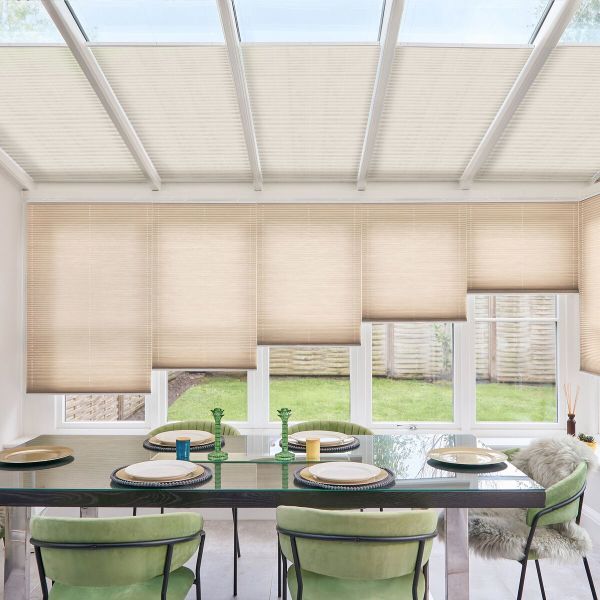 Malbec Cream Pleated Blind