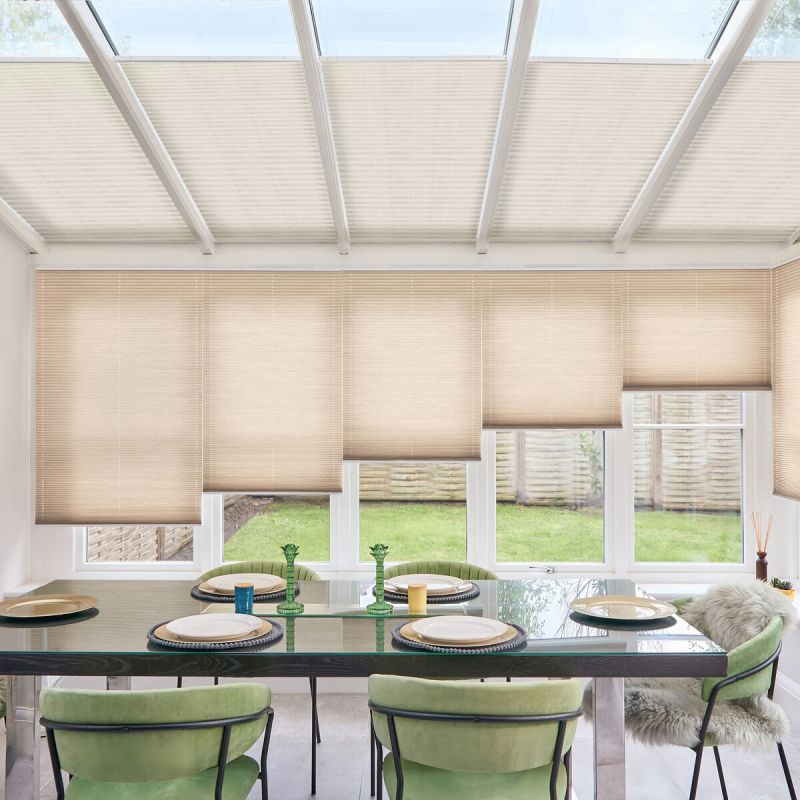 Malbec Cream Pleated Blind