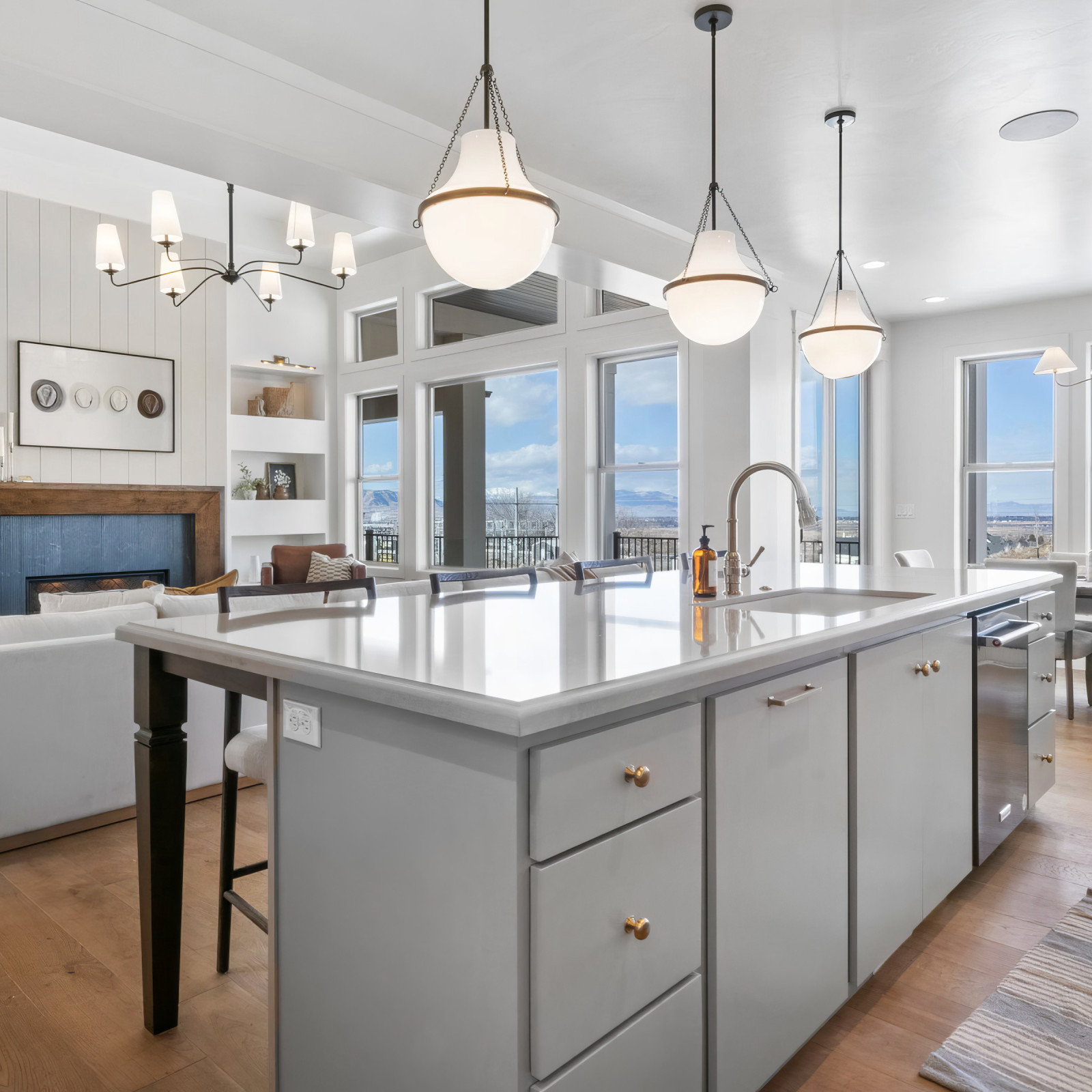 Pacific Crush view 4