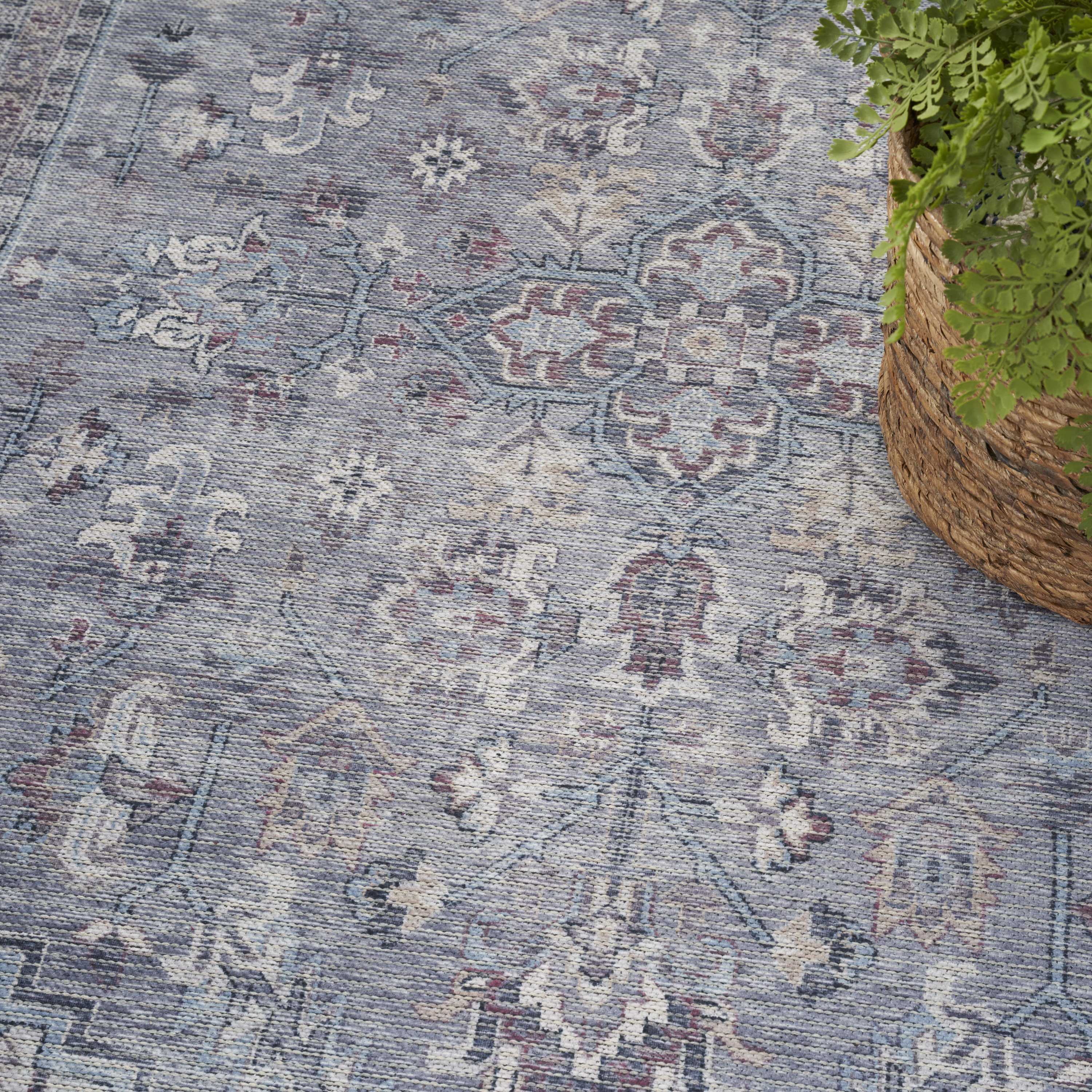 Nourison New Concept Washables 5'3" x 7'3" Grey Vintage Indoor Rug