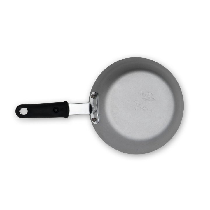 9 ⅜-inch carbon steel induction fry pan with SteelCoat x3™ nonstick coating and silicone handle