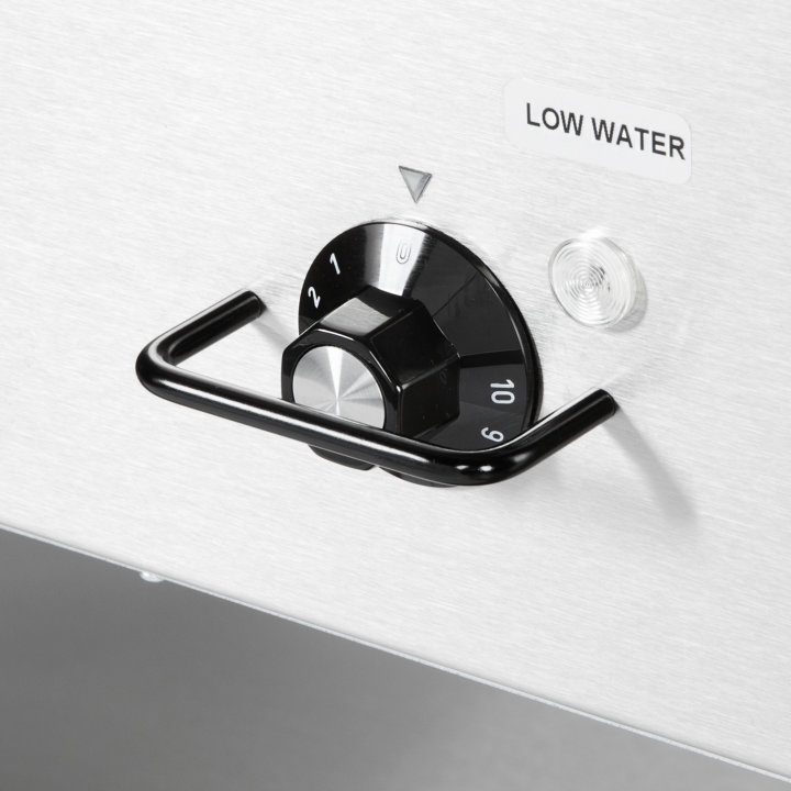 120-volt 1440-watt three-well Servewell® SL streamlined stainless steel hot-food table