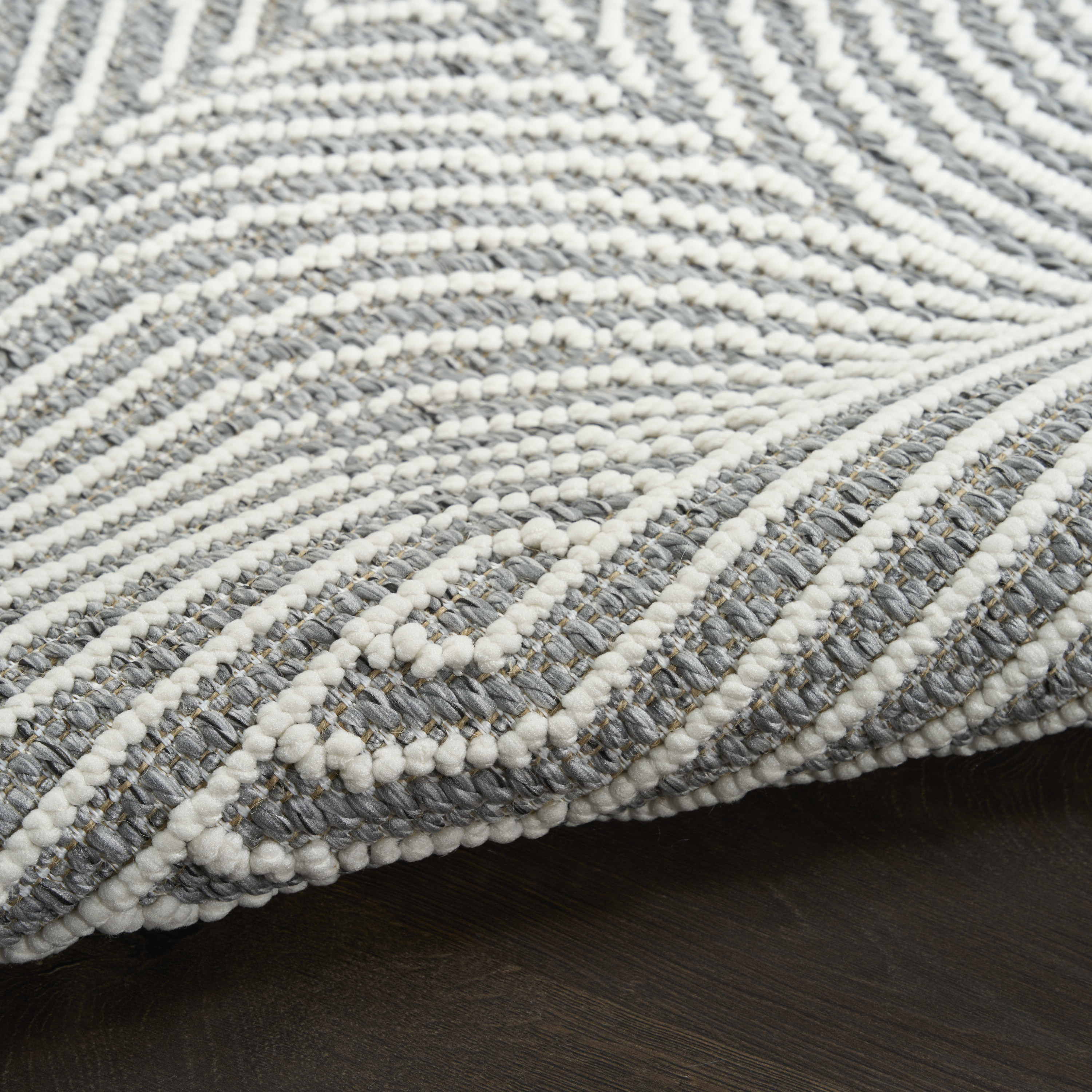 Nourison Natural Texture 7'10" x 9'10" Charcoal Ivory Modern Indoor Rug