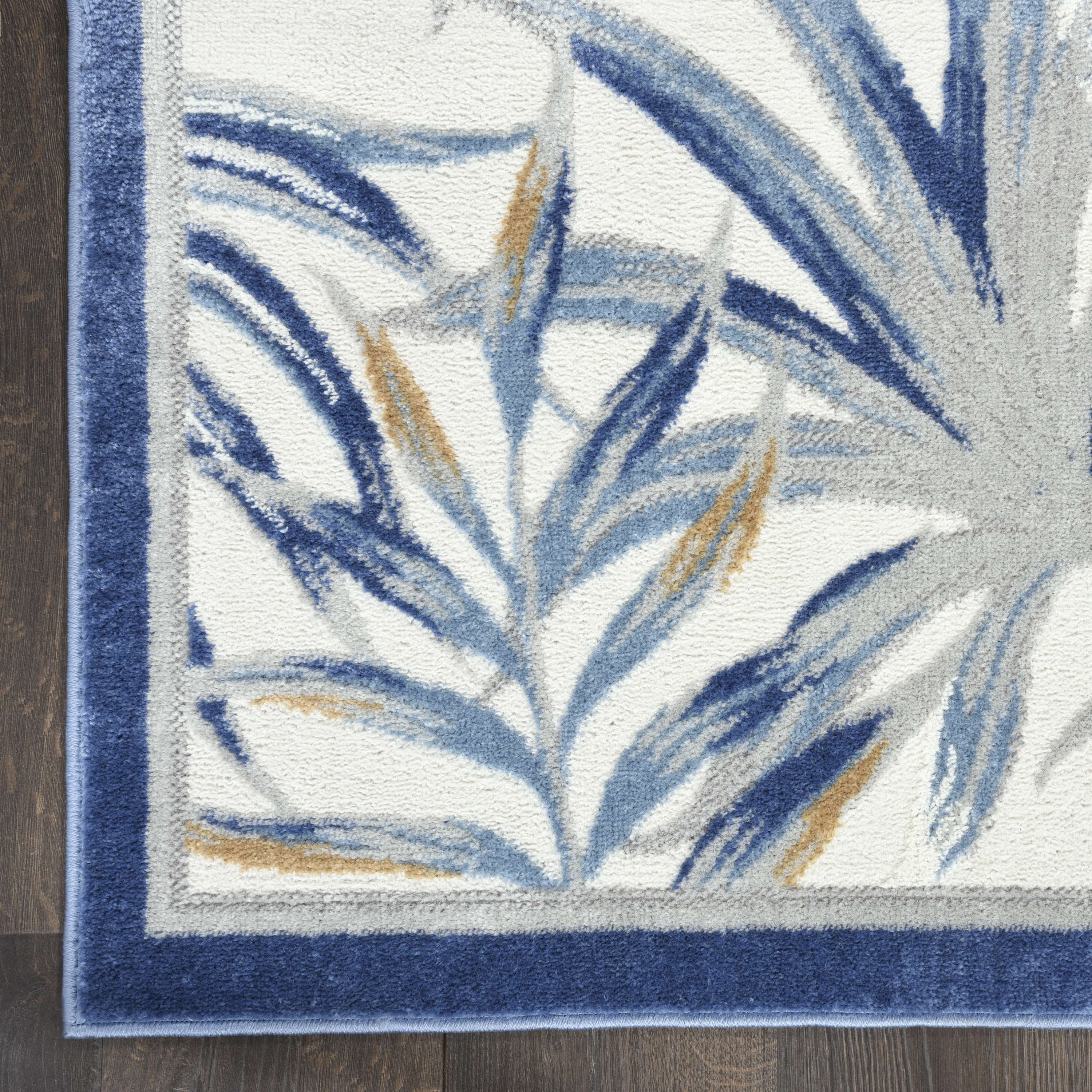 Nourison Seaside 5'3" x 7'3" Ivory Blue Tropical Indoor Rug