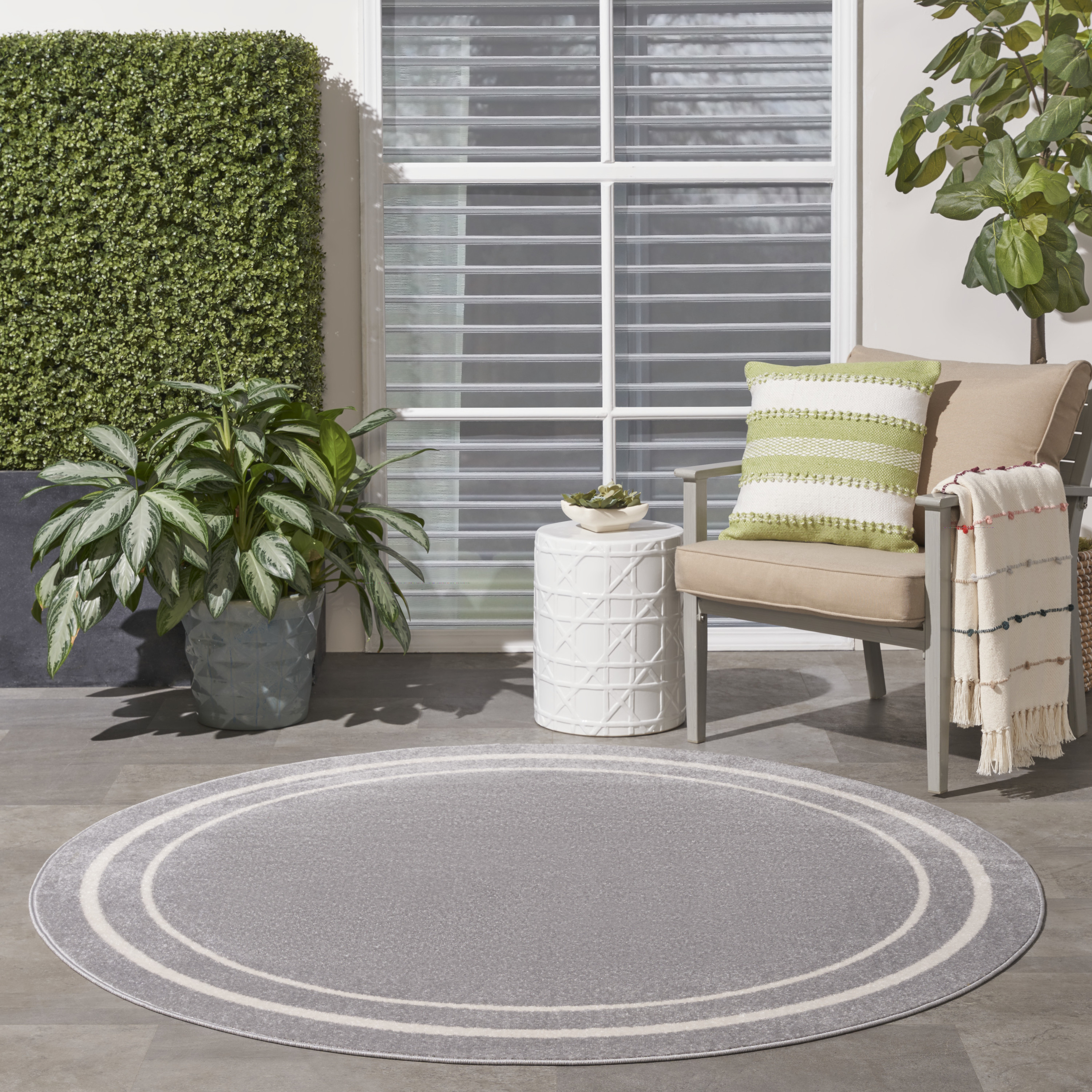 Nourison Nourison Essentials 8' x Round Grey Ivory Contemporary Rug