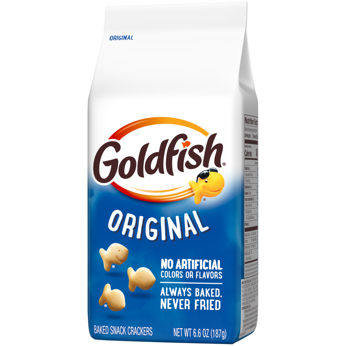 Goldfish® Original Baked Snack Crackers, 6.6 oz, bag - Right Angle Image
