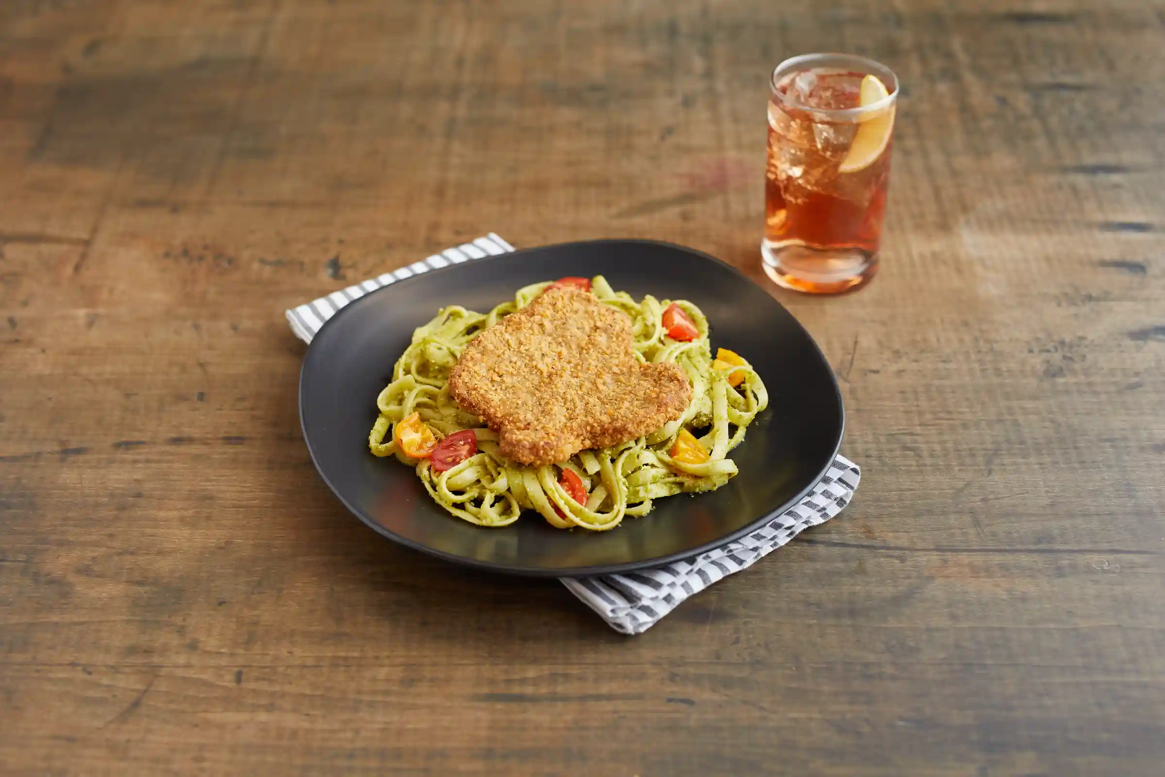Vincello® It's The Veal Thing® Green Label Raw Breaded Italian Style Veal, 4 ozhttps://images.salsify.com/image/upload/s--WXqQuEr7--/q_25/krlqnrb9vx9lmrtpagmr.webp
