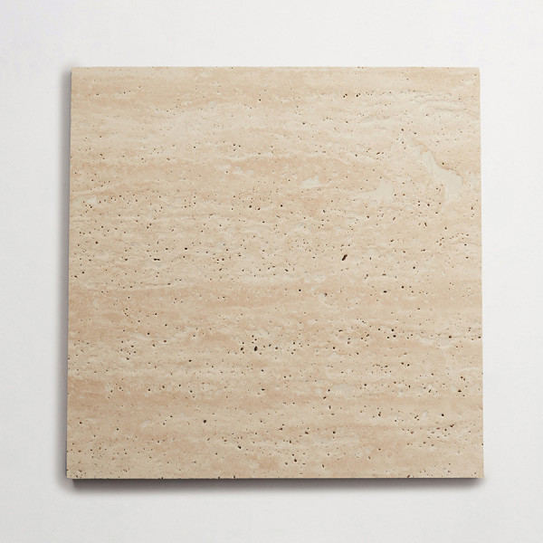 lapidary: grandioso | classique grand stout | beige travertine | honed 