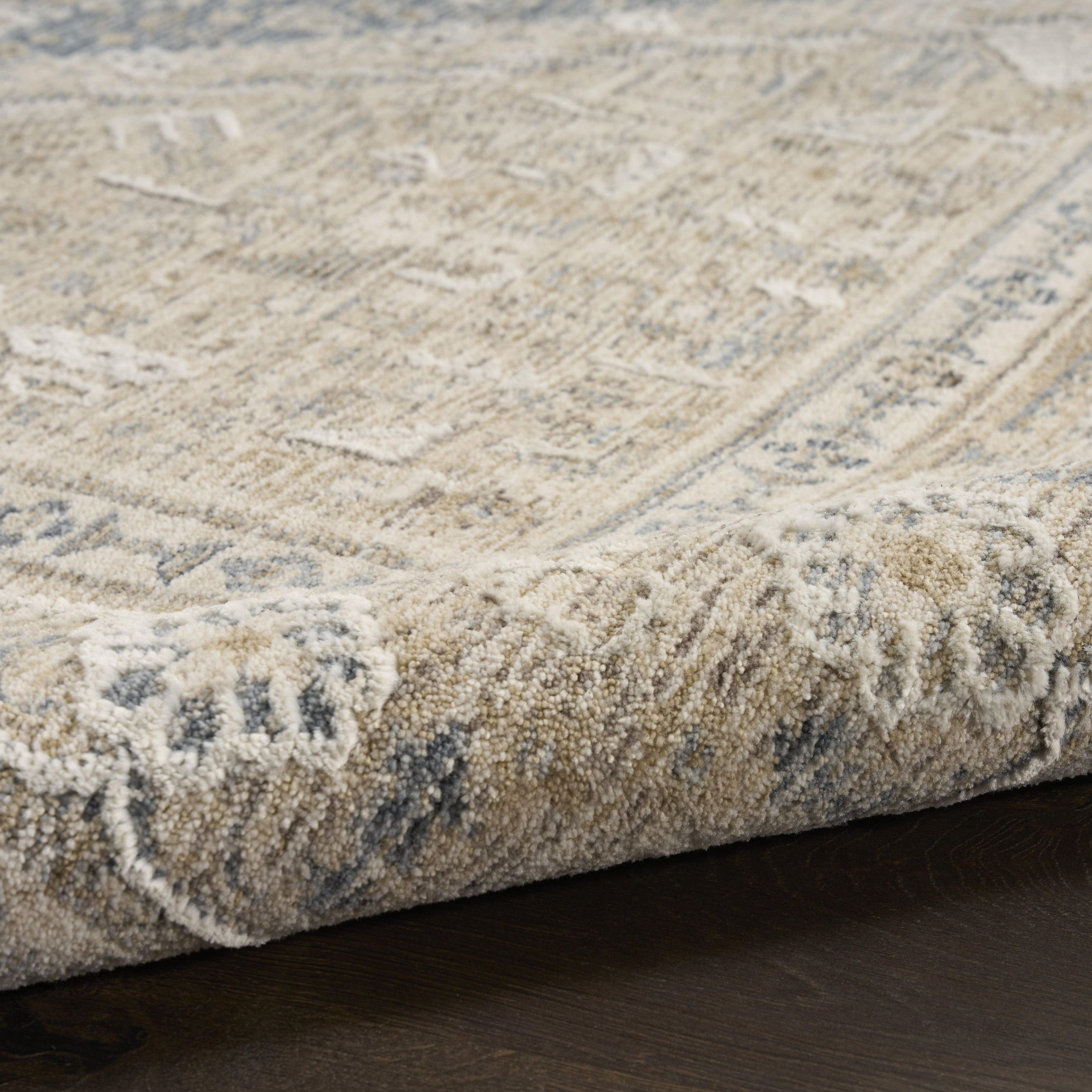 Nourison Retreat 5'3" x 7'6" Ivory Blue Vintage Indoor Rug