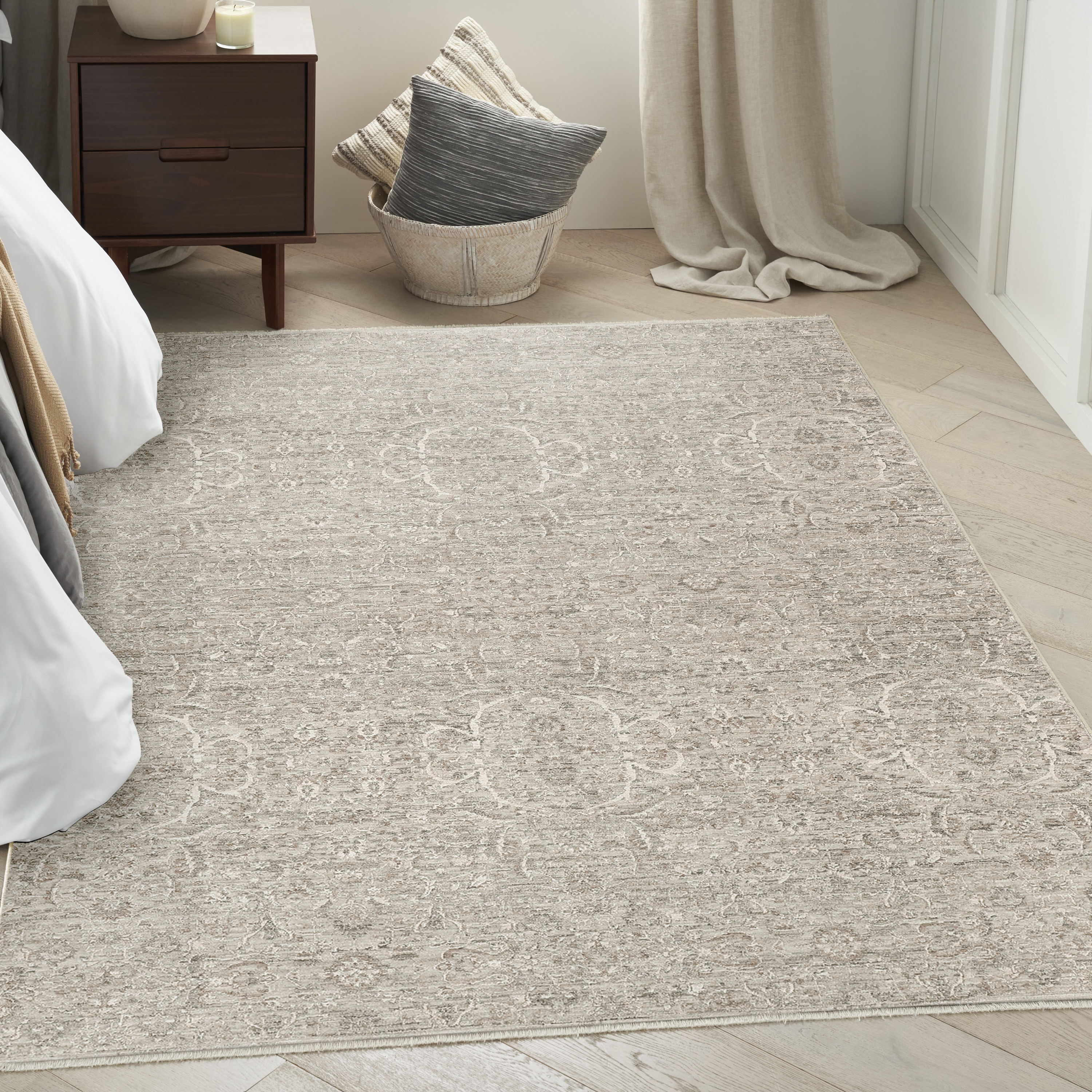 Nourison Shadows 5'3" x 7'3" Grey Vintage Indoor Rug