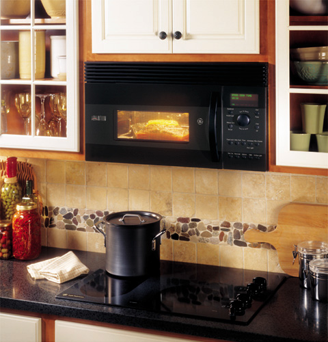Above the Cooktop Advantium® Oven