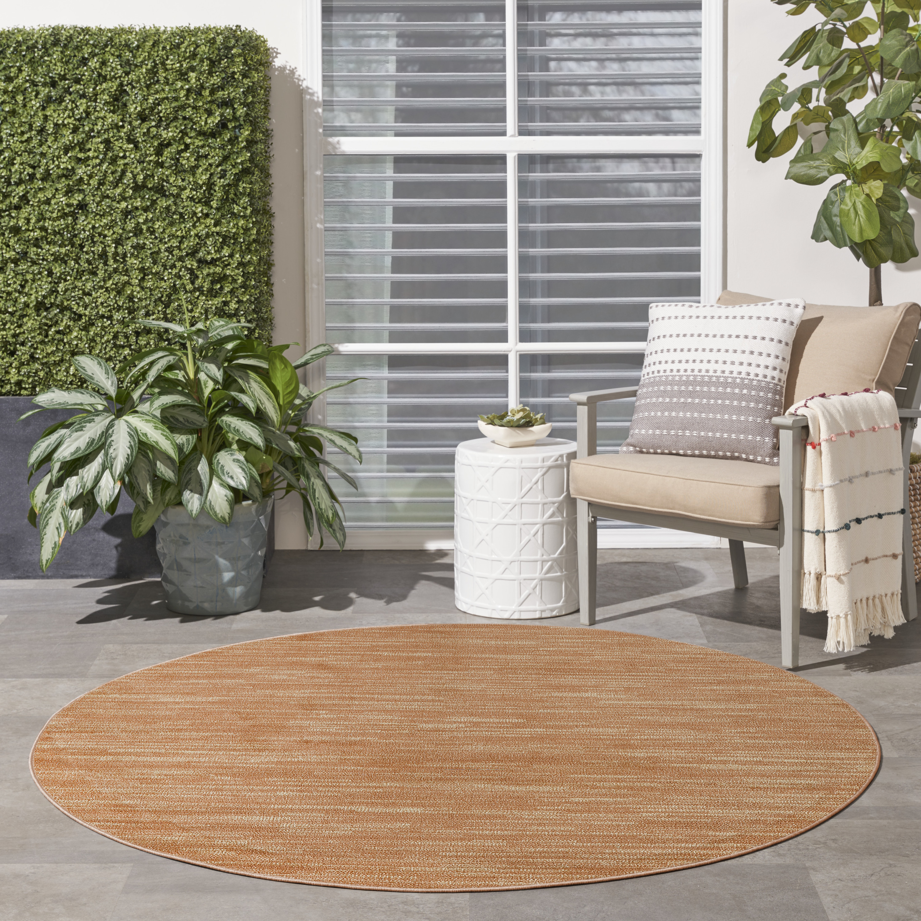 Nourison Nourison Essentials 8' x Round Rust Outdoor Rug