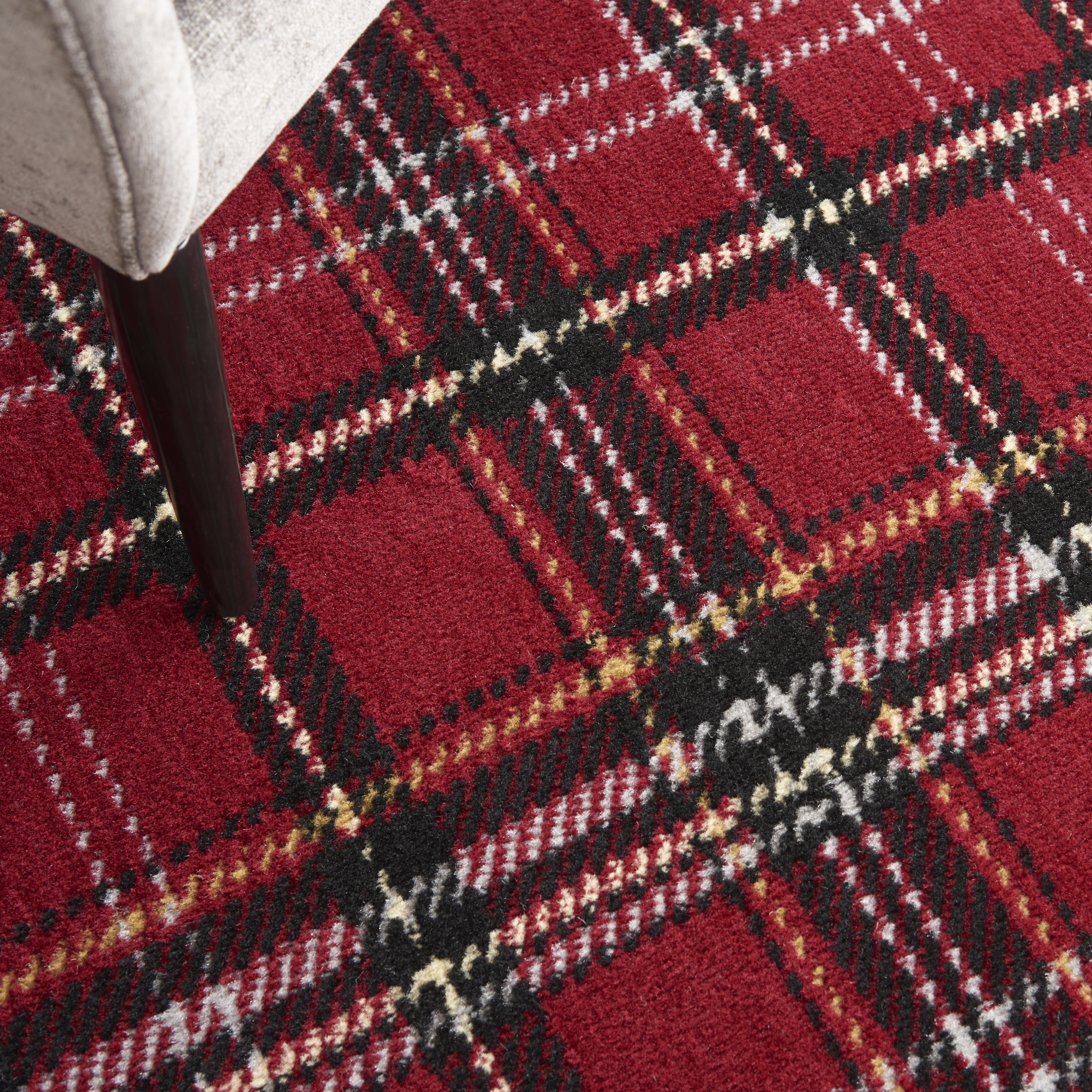 Nourison Grafix 3' x Round Red Christmas Indoor Rug