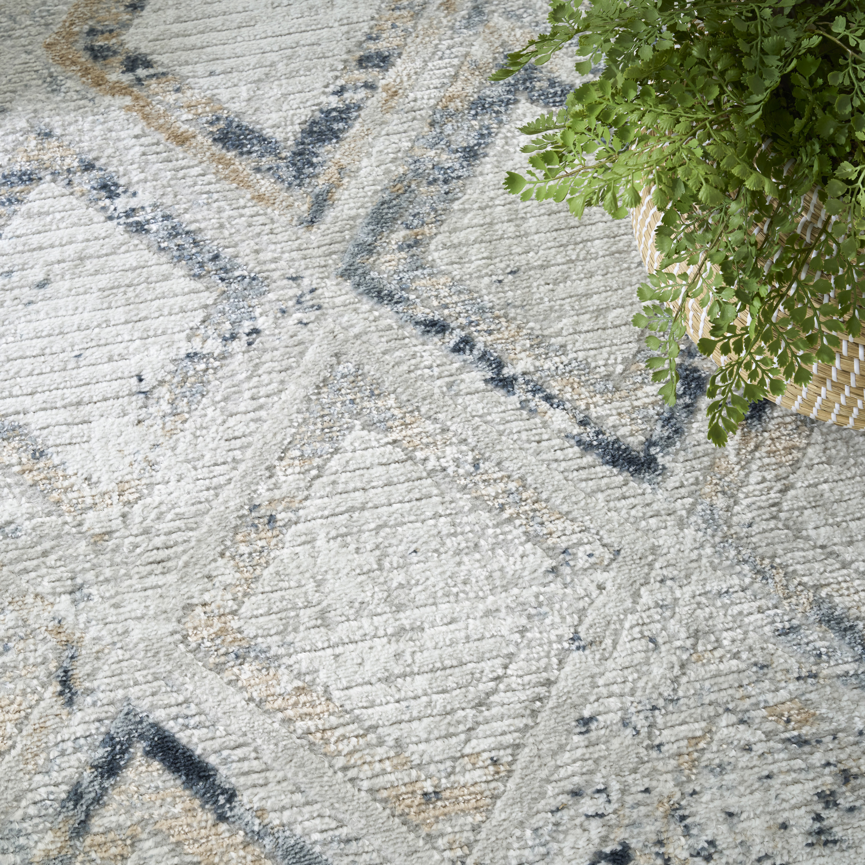 Nourison Dekor 4' x 6' Grey Navy Modern Indoor Rug