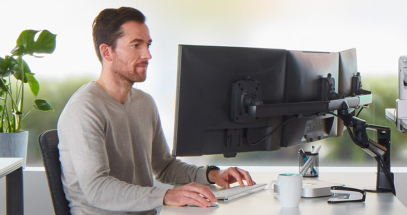 Easily align multiple monitors to find the perfect view for what you do.