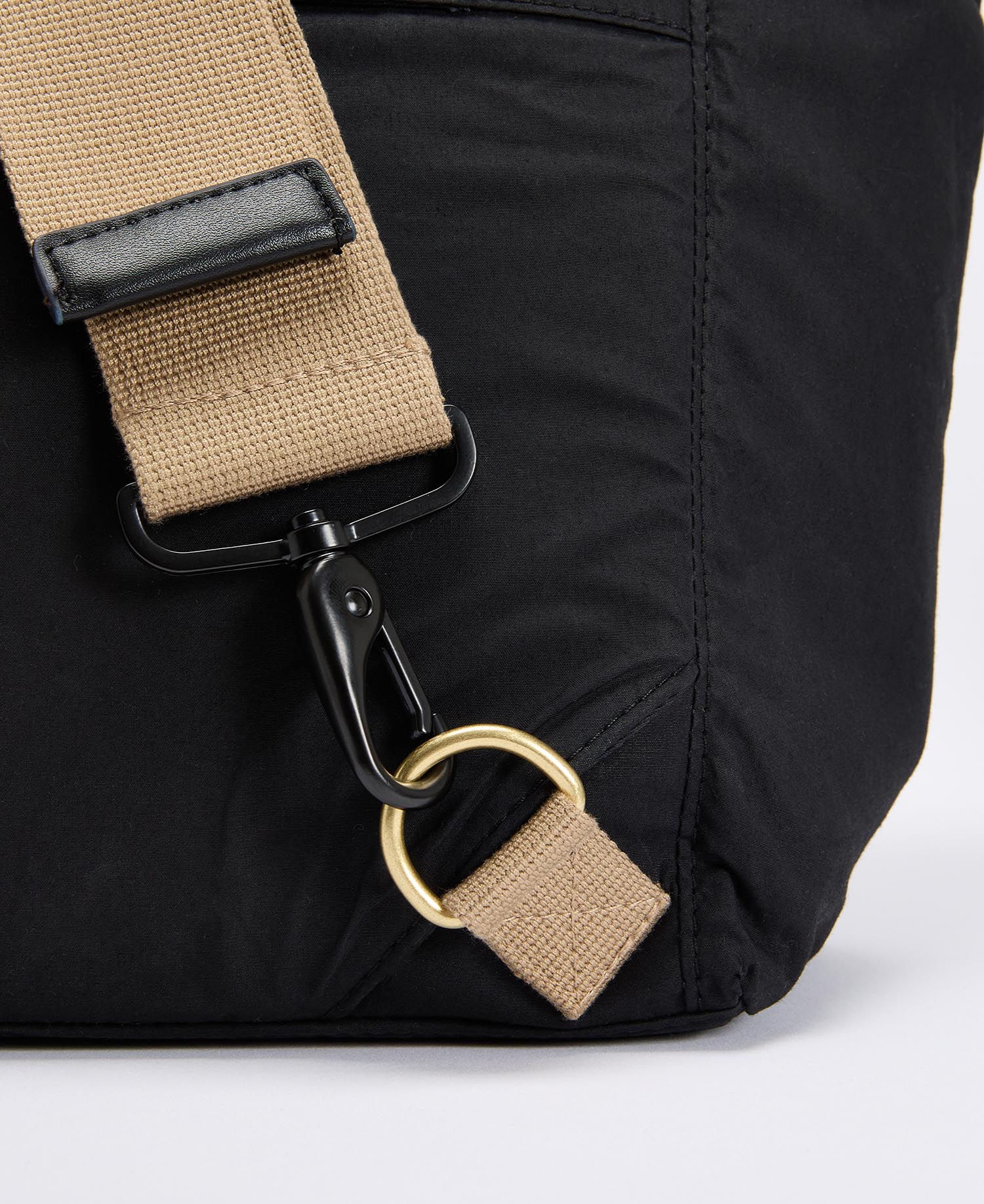 Transport 3-Way Tote Bag image number 6