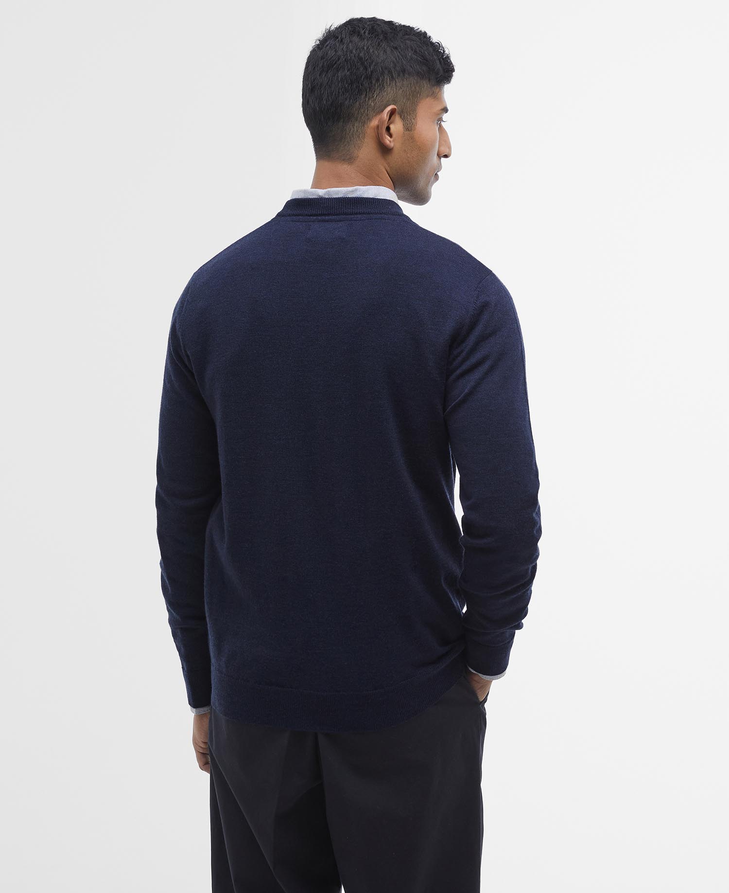 Maglione girocollo in lana merino image number 2