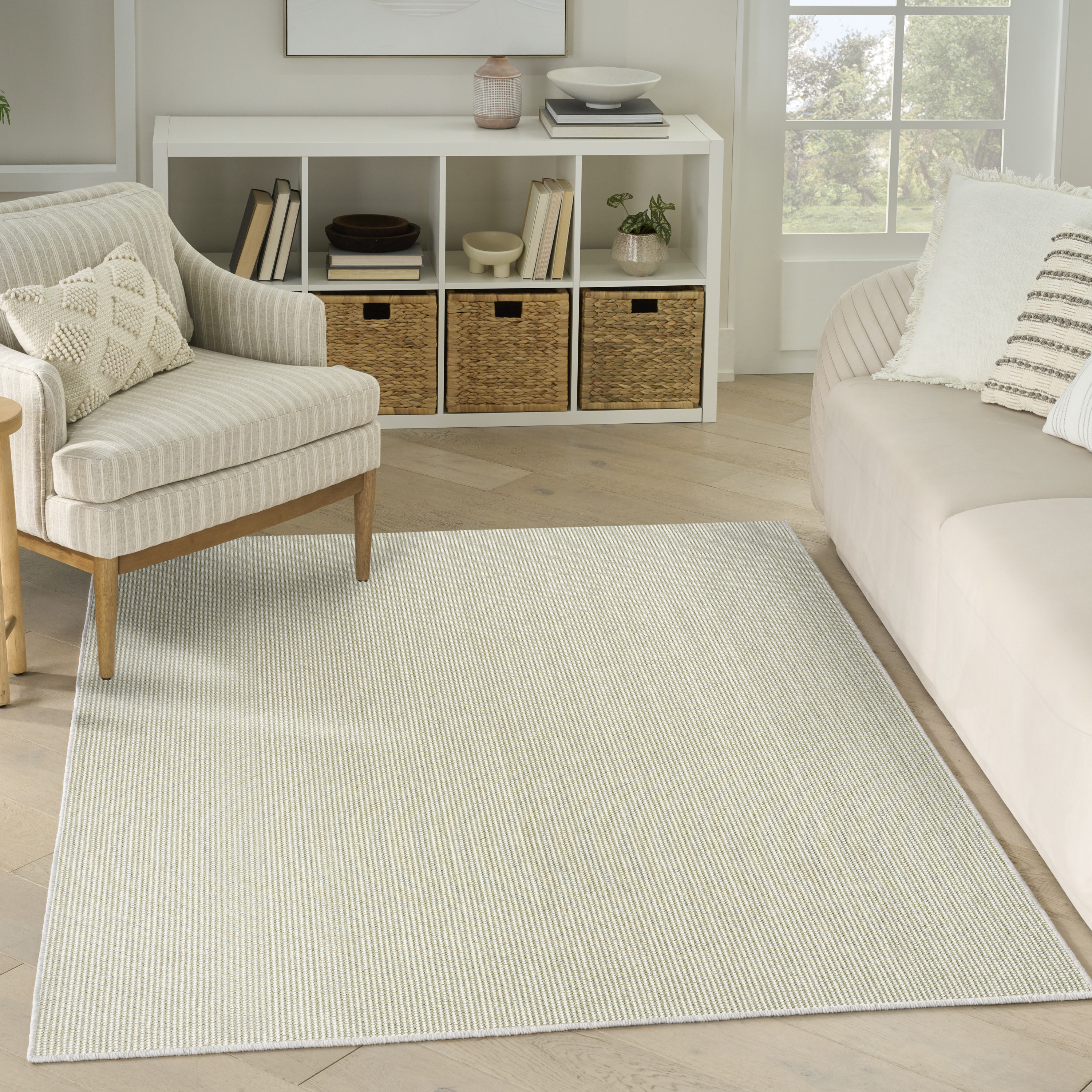 Nourison Natural Texture 3'11" x 5'11" Ivory Green Farmhouse Indoor Rug