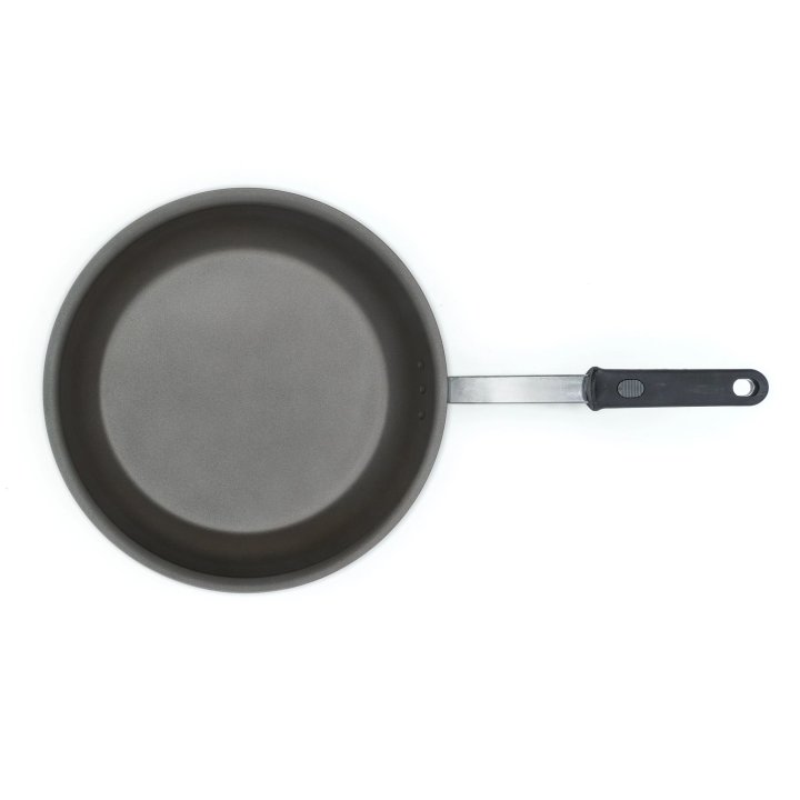 14-inch Wear-Ever® rivetless fry pan with PowerCoat2™ nonstick coating and silicone handle