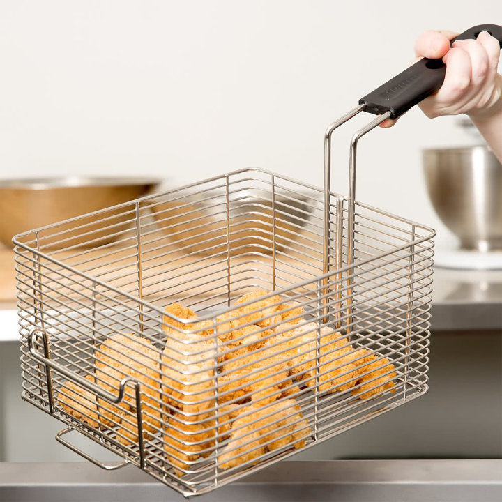 8-inch-wide fryer basket