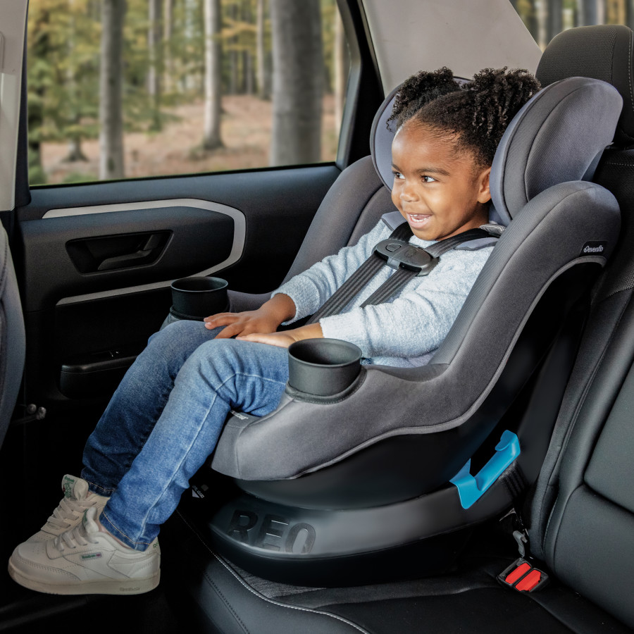 REO by Revolve360 Rotational Convertible Car Seat