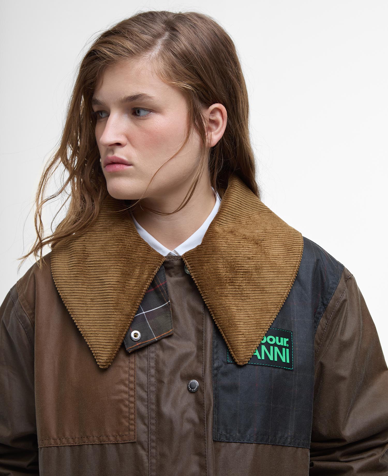 Barbour x GANNI Waxed Duffle Coat image number 4