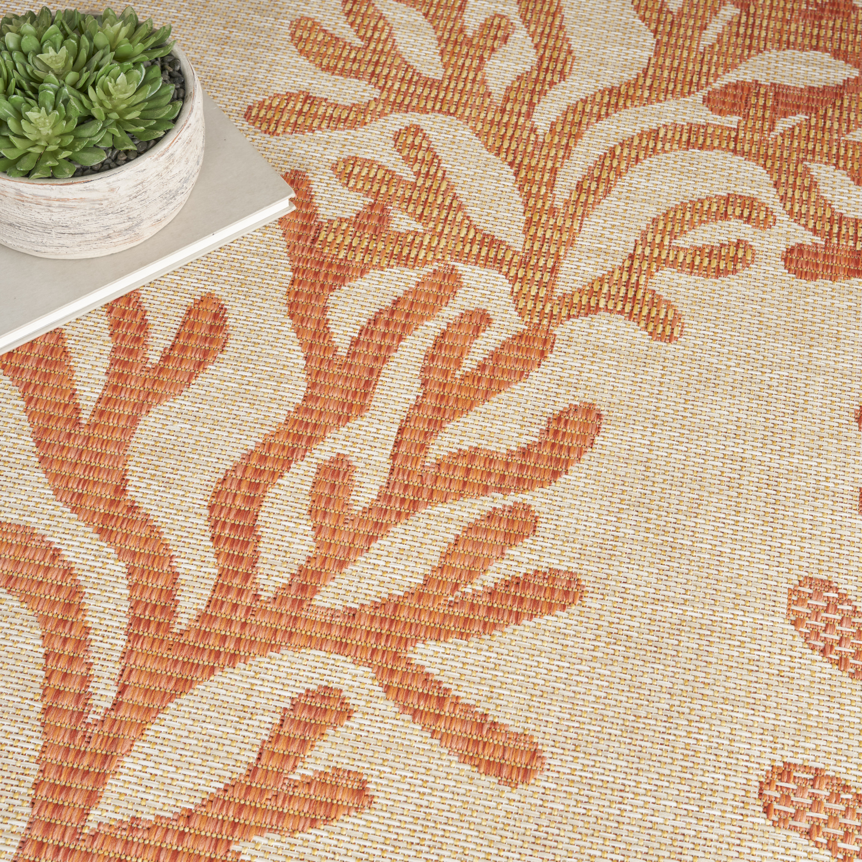 Nourison Garden Oasis 5' x 7' Coral Coastal, Nautical & Beach Rug