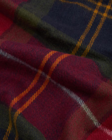 Set regalo con berretto Swinton e sciarpa Galingale Winterberry Tartan