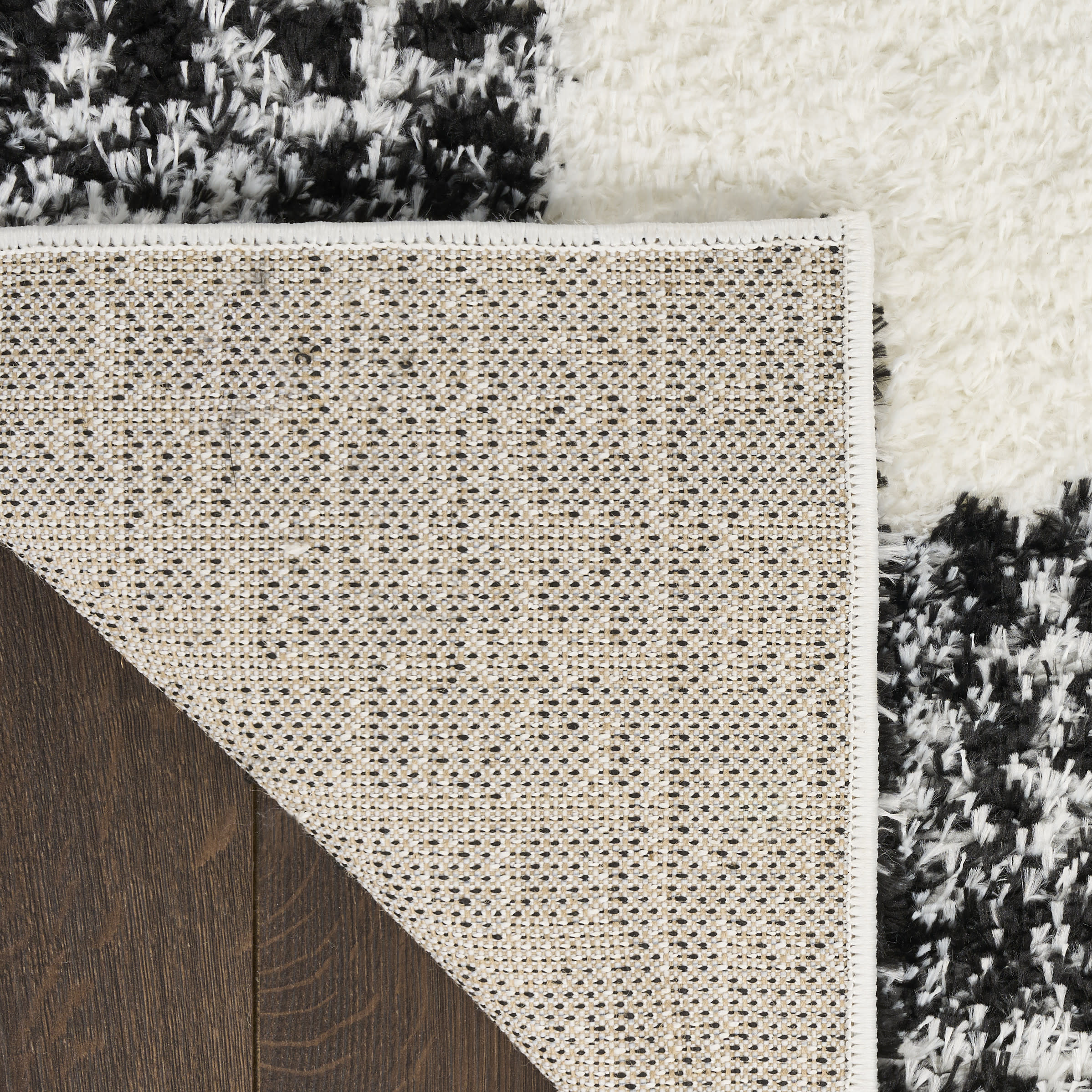 Nourison Pacific Shag 7'10" x 9'10" Ivory Black Shag Indoor Rug