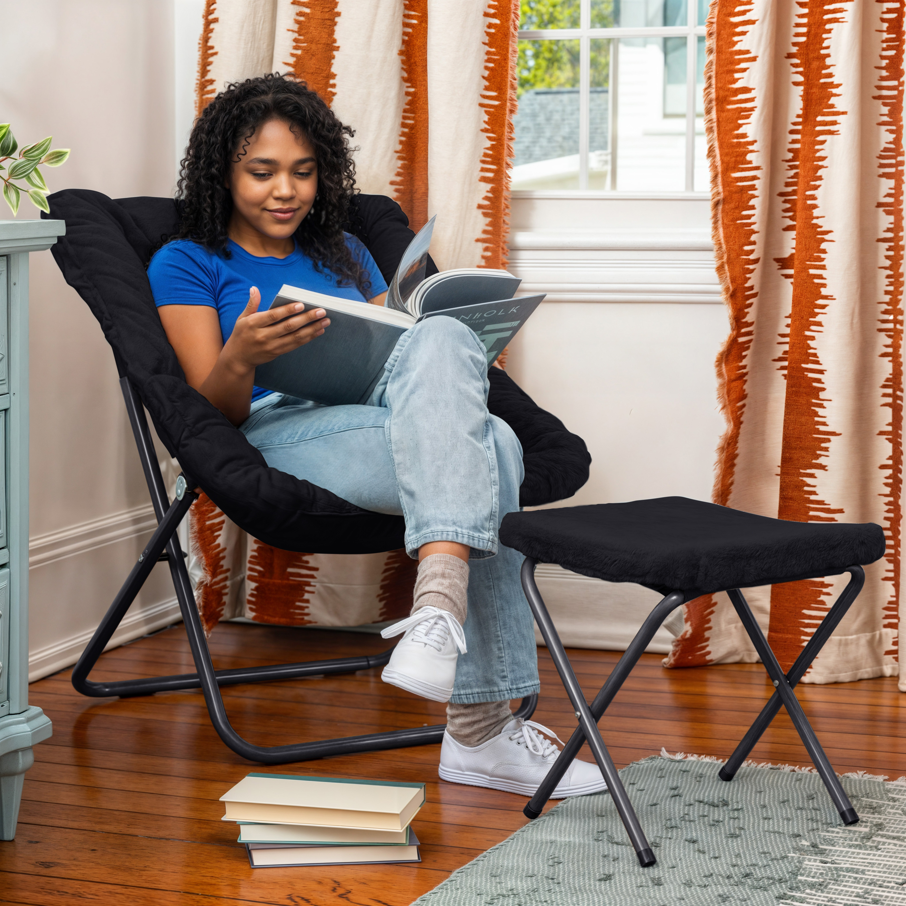 Archer 28" Oversized Portable Faux Fur Folding Saucer Chair with Folding Otto... - Picture 5 of 49