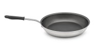 12-inch Wear-Ever® aluminum fry pan with CeramiGuard® II nonstick coating and silicone handle
