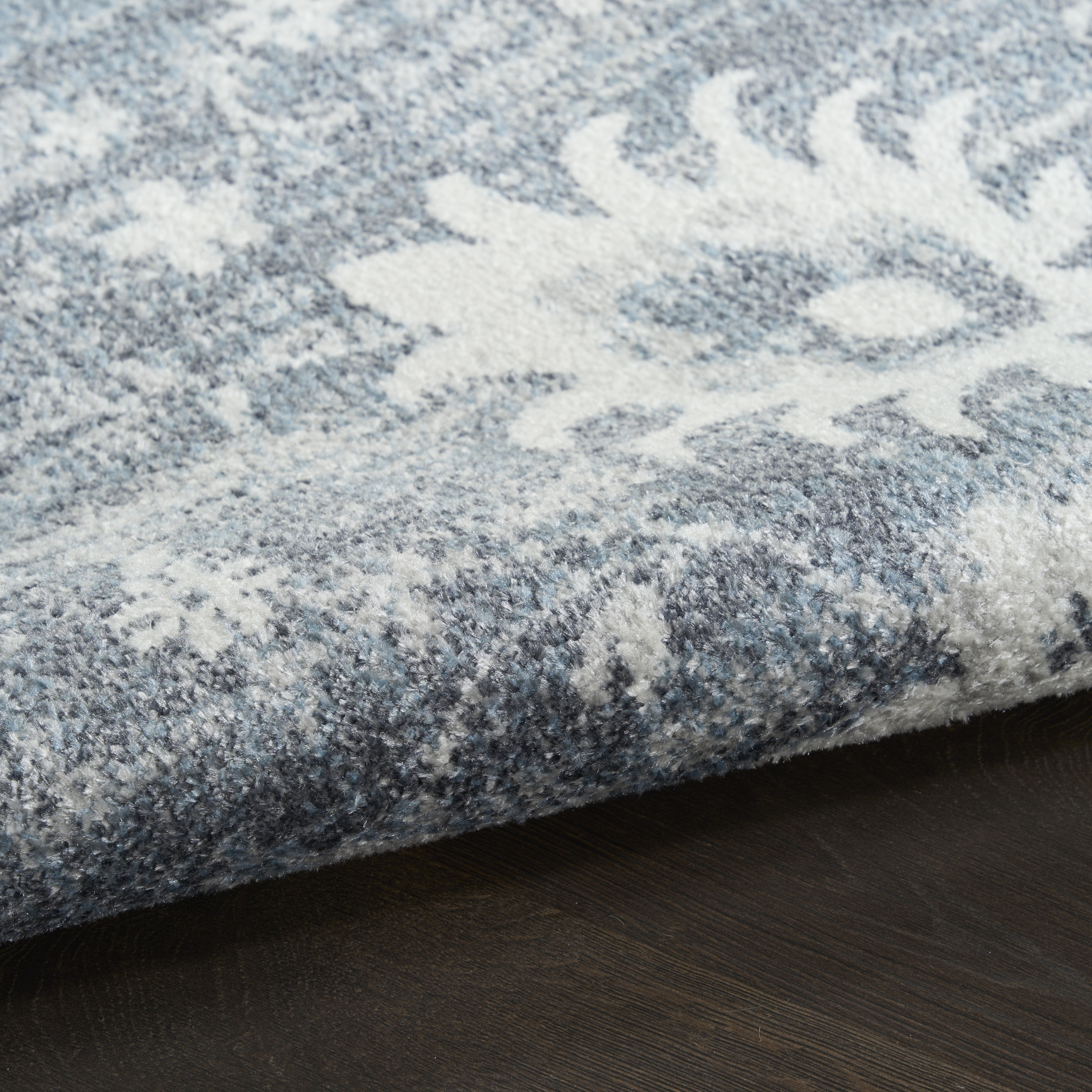 Nourison Astra Machine Washable 4' x 6' Denim Vintage Indoor Rug