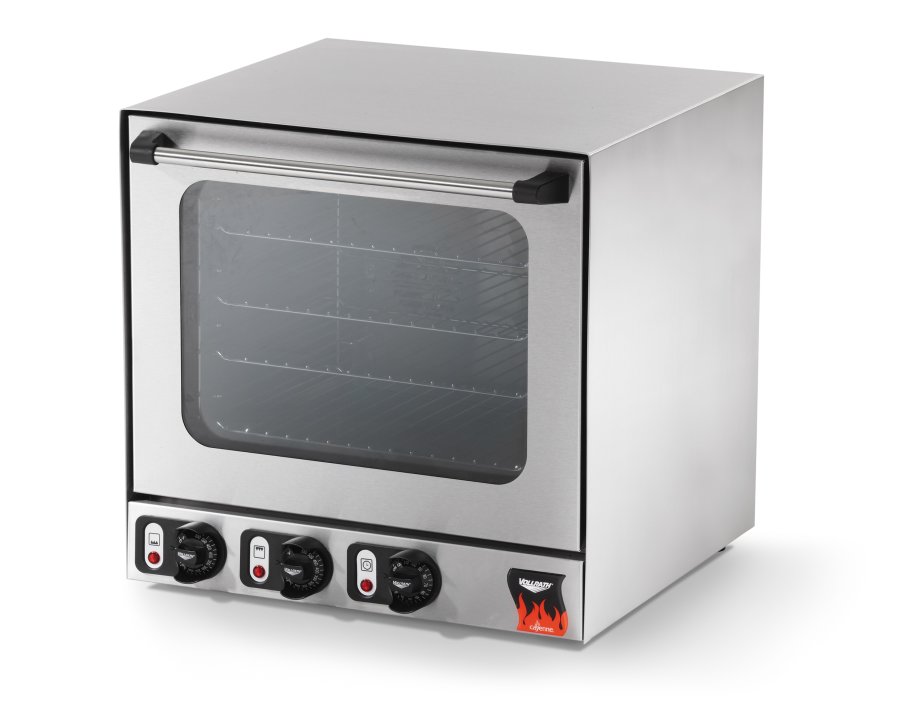 Half-size 230-volt four-shelf Cayenne® convection oven