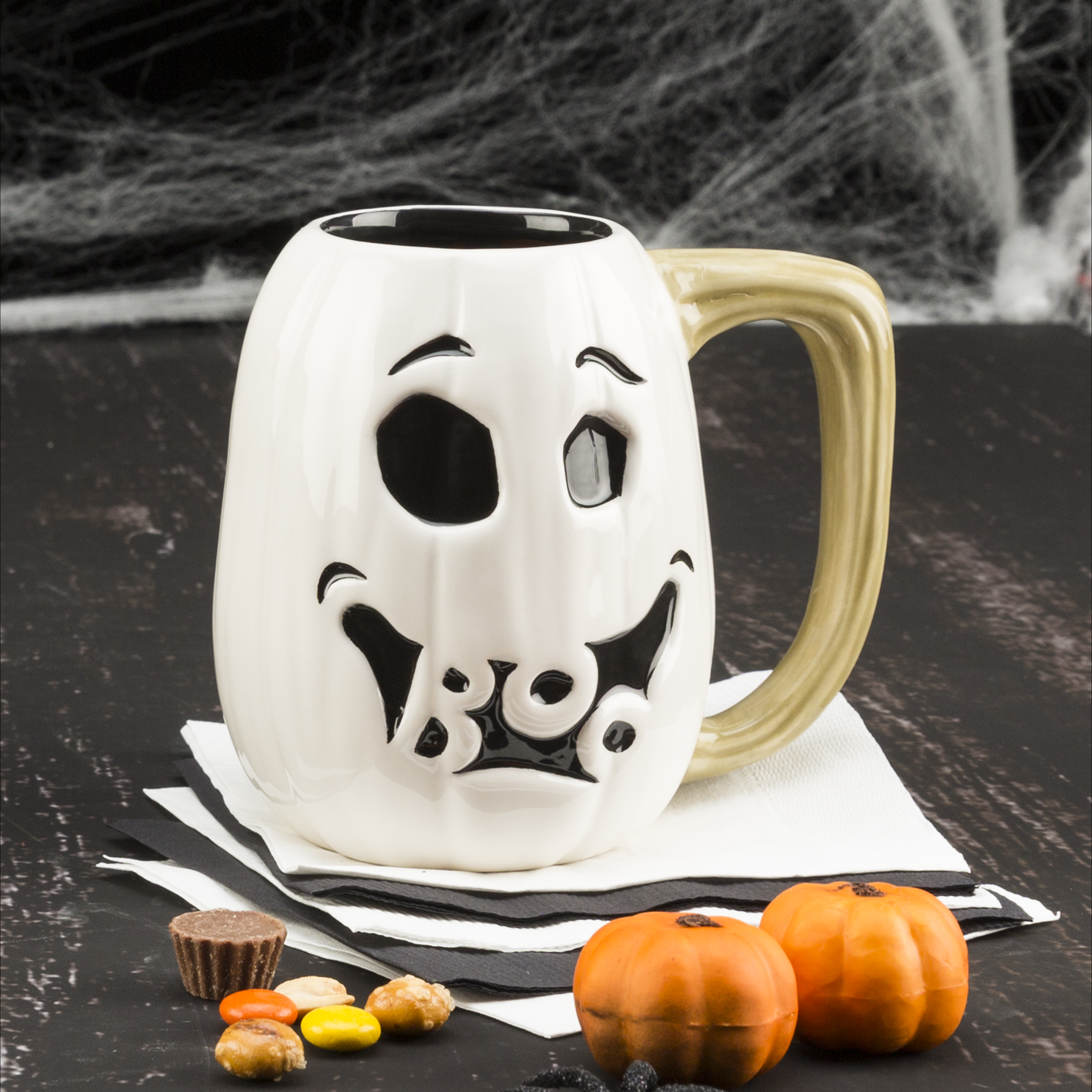 halloween ghost pumpkin 15 oz cermic coffee mug with spoon B07WRVYPL2 / zak! designs