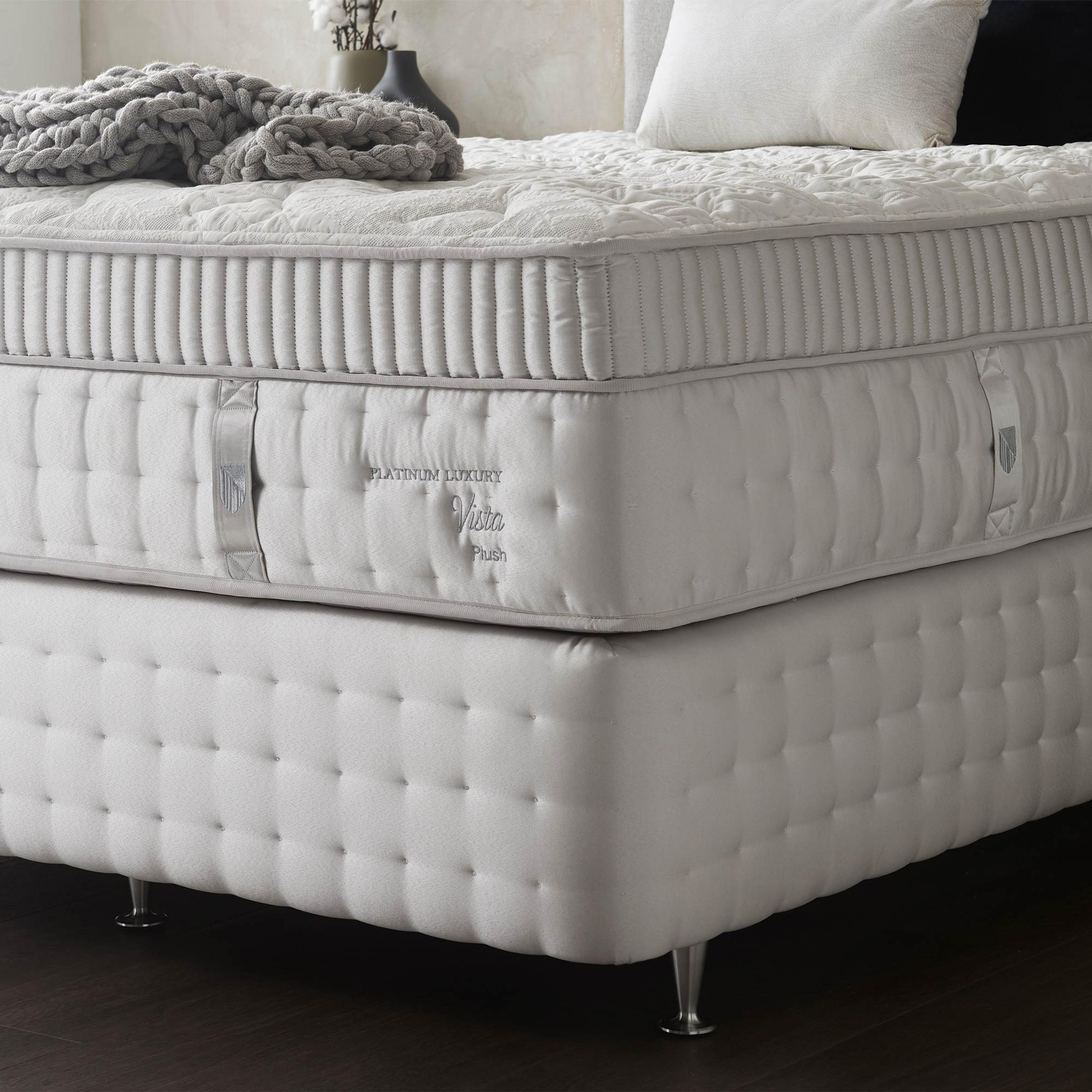 Detail image of the  King Koil Platinum Luxury Vista Mattress, Plush from Forty Winks