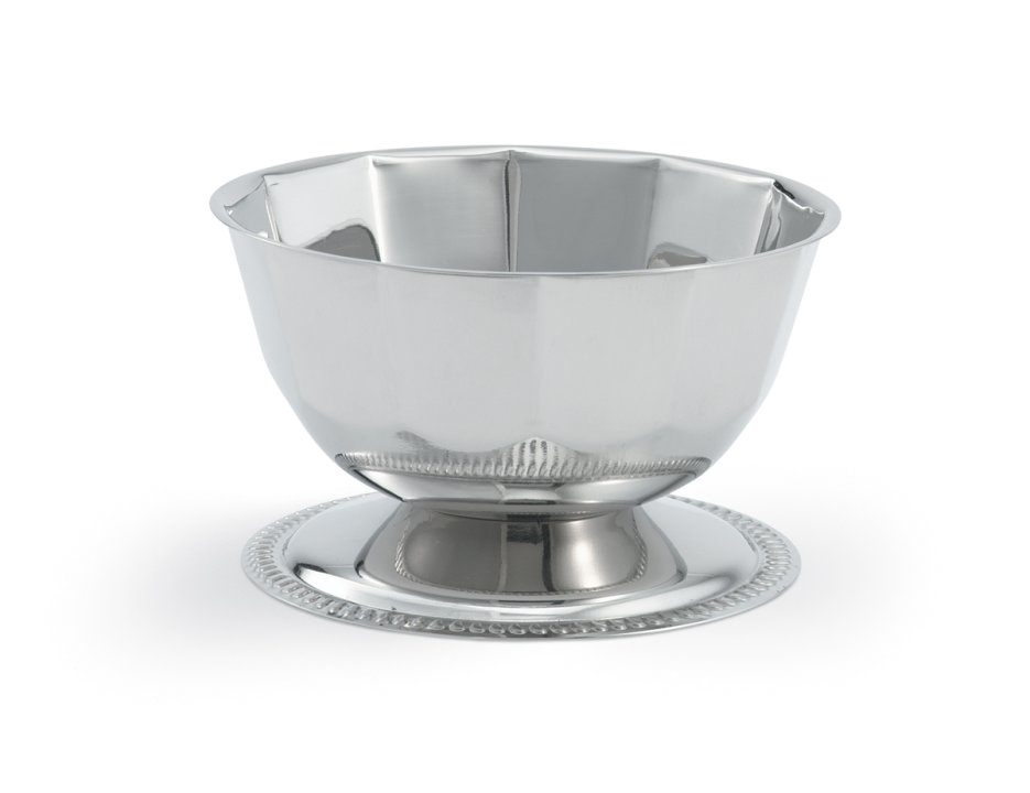 16-ounce paneled stainless steel bowl with gadroon-edge base
