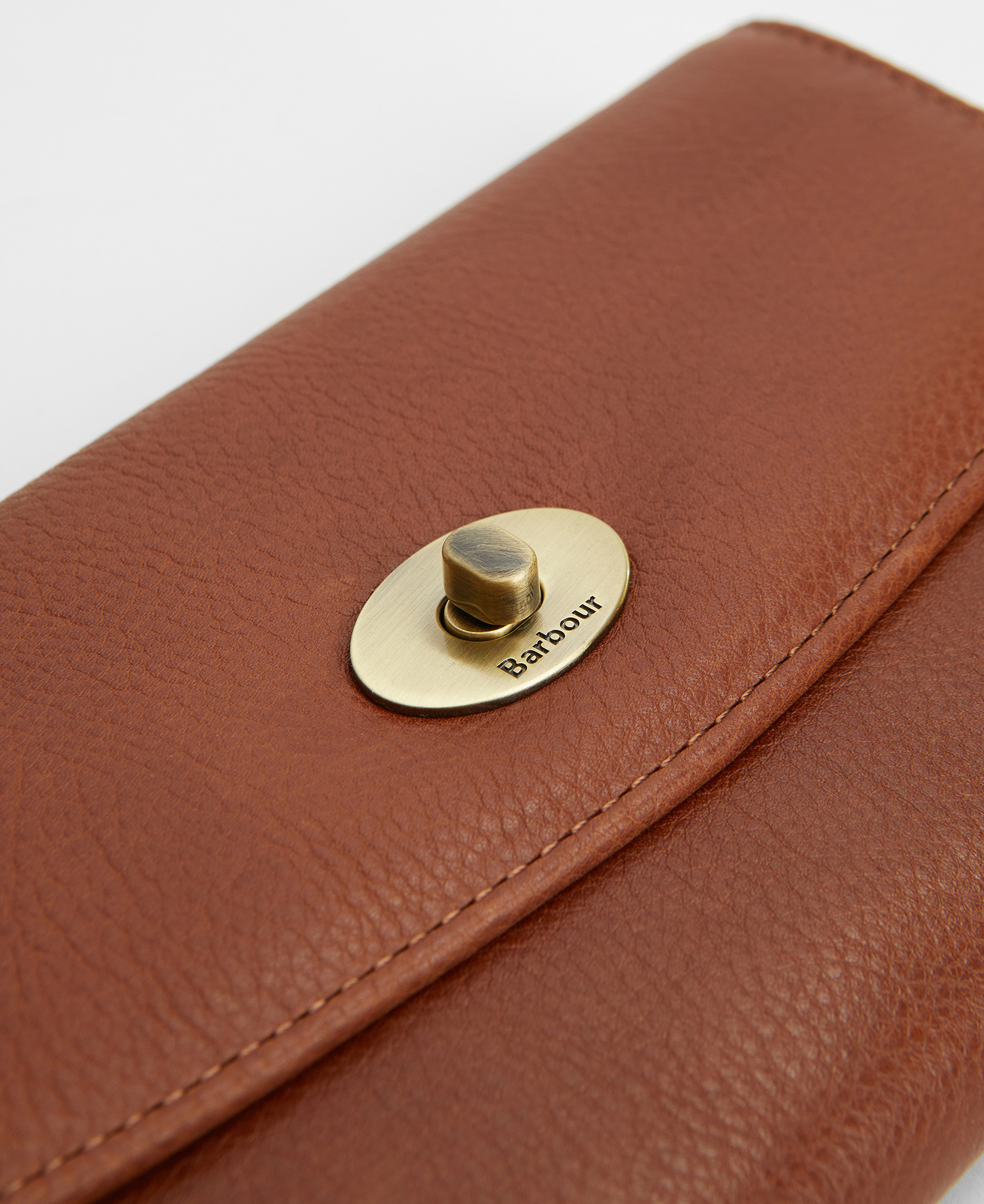 Isla Leather Travel Purse image number 4