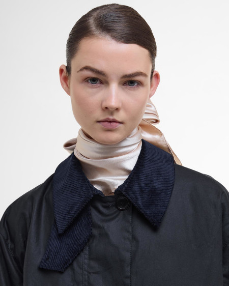 Giacca cerata oversize Loren Barbour The Edit by Alexa