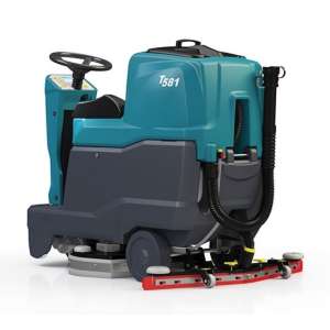 Tennant, T581 w/ 140AH Sealed AGM Batteries, 20", Disc, Ride-On Floor Scrubber