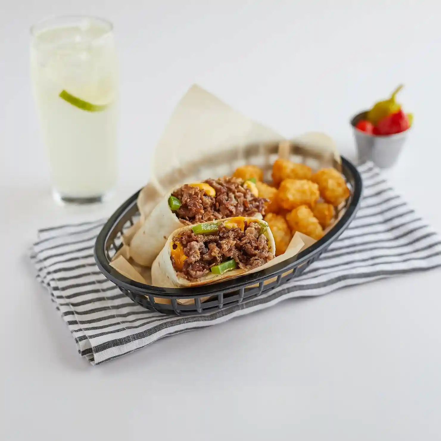 The Original Steak-EZE® Revolutionary Fast BreakAway® Sirloin Beef Flat Steak, Non Marinated, 6 oz_image_2