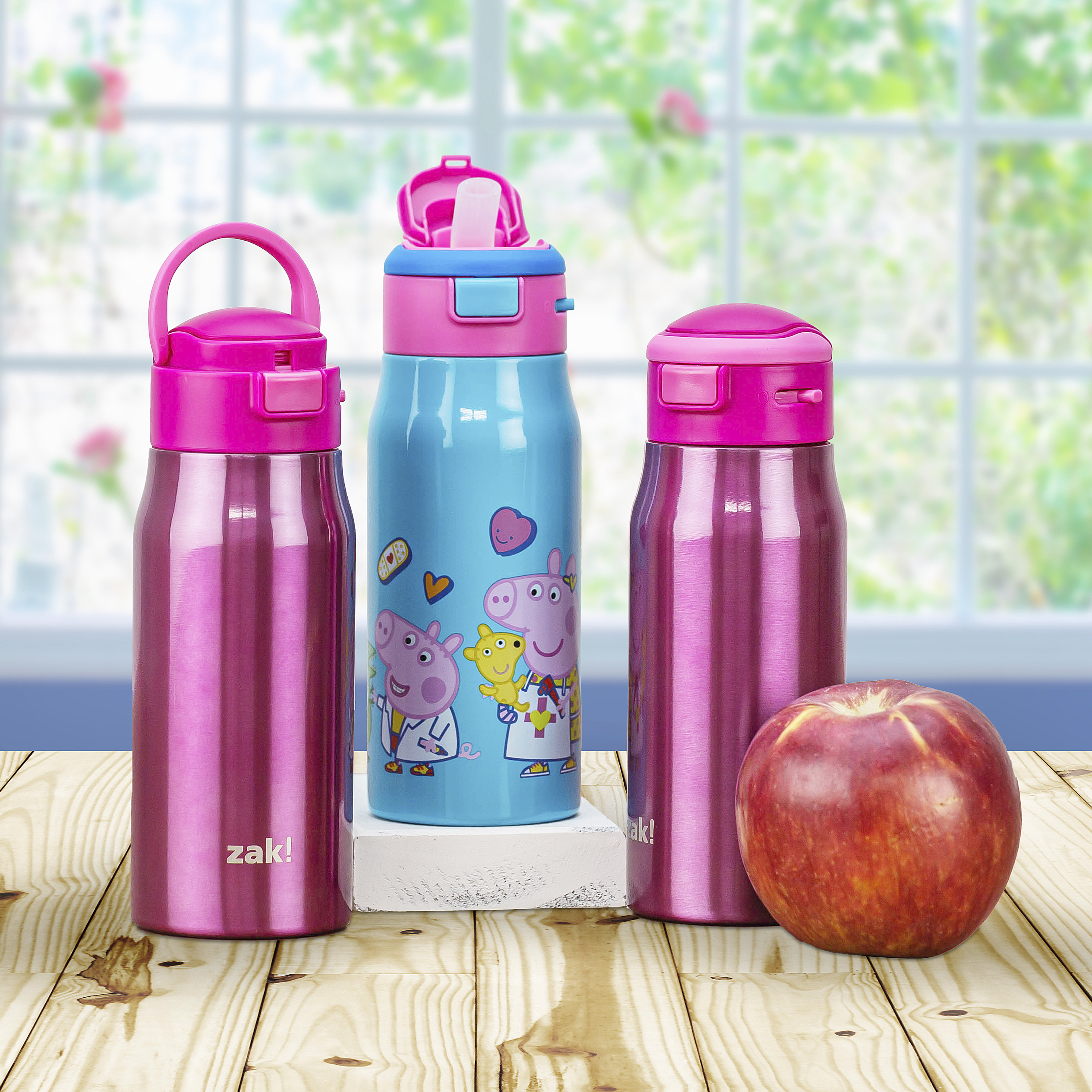 Peppa Pig 13.5 ounce Mesa Double Wall Insulated Stainless Steel Water Bottle, Peppa and Friends slideshow image 11