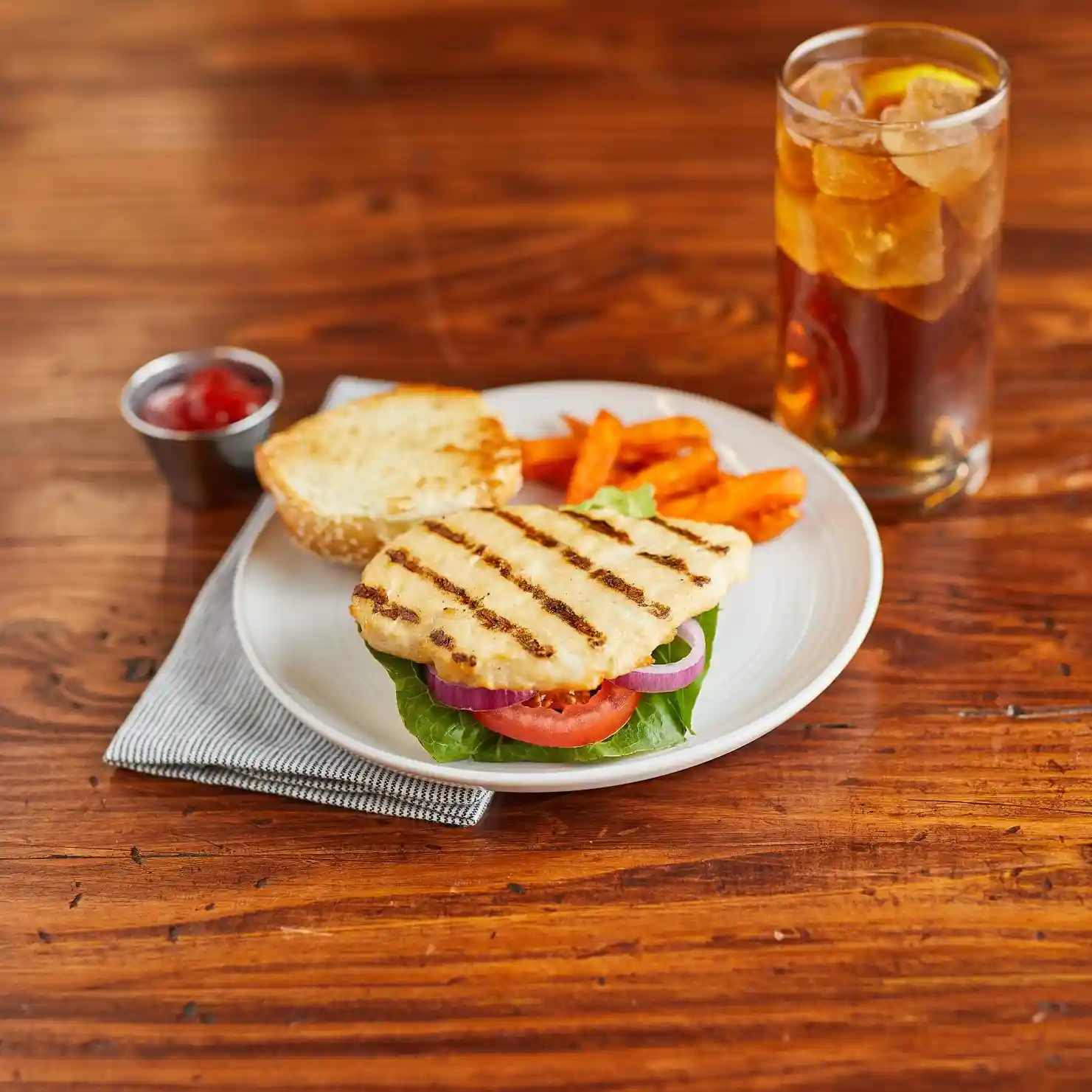 Tyson Red Label® Fully Cooked Unbreaded Grilled Chicken Breast Filets, 3 oz. _image_2